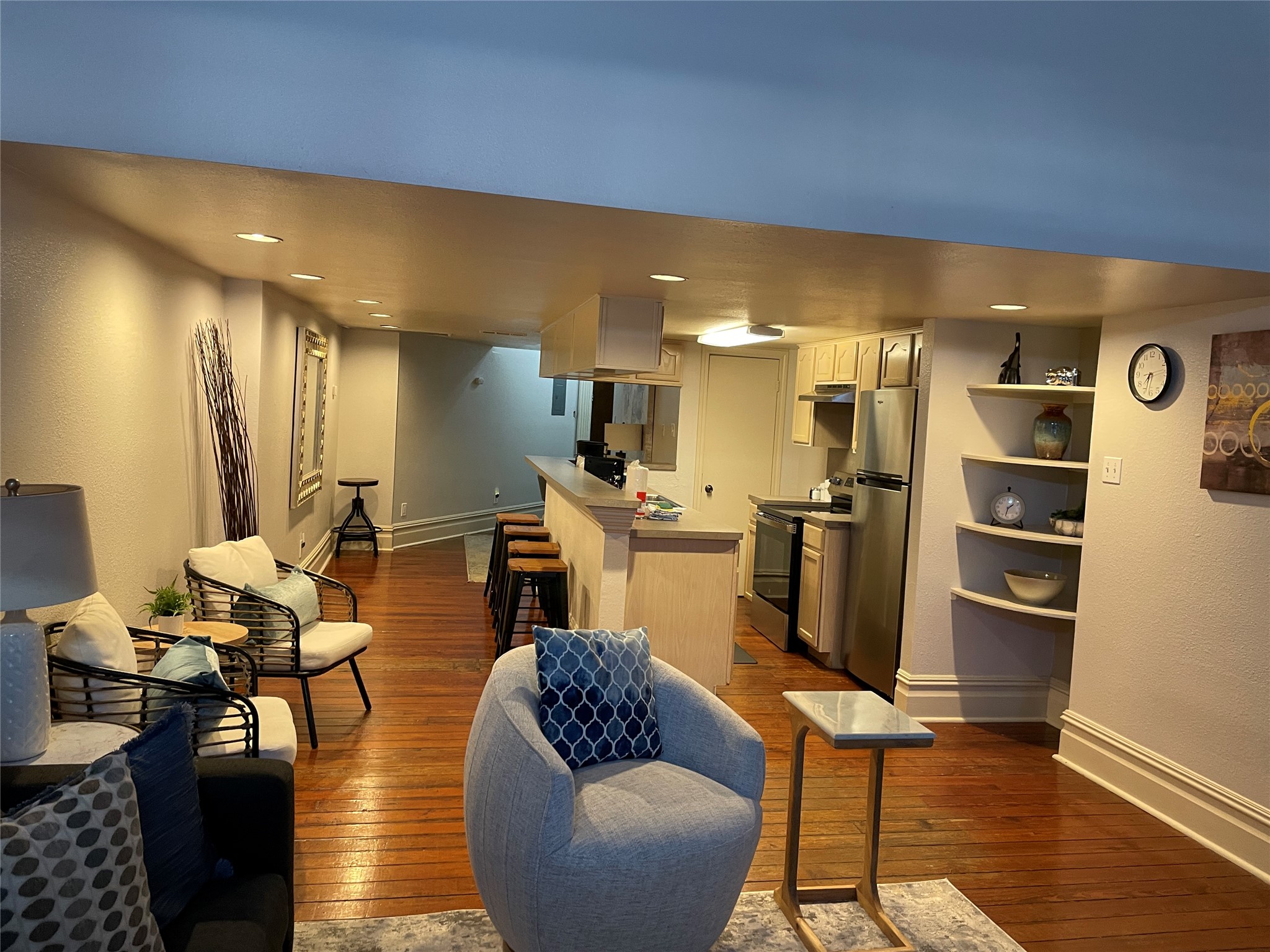 2118 Strand Street 207 Property Photo 15