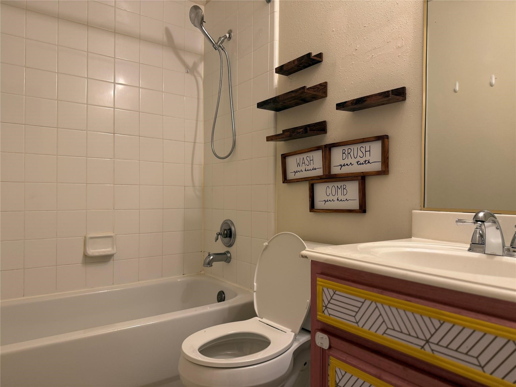 13715 Audra Lane Property Photo 18