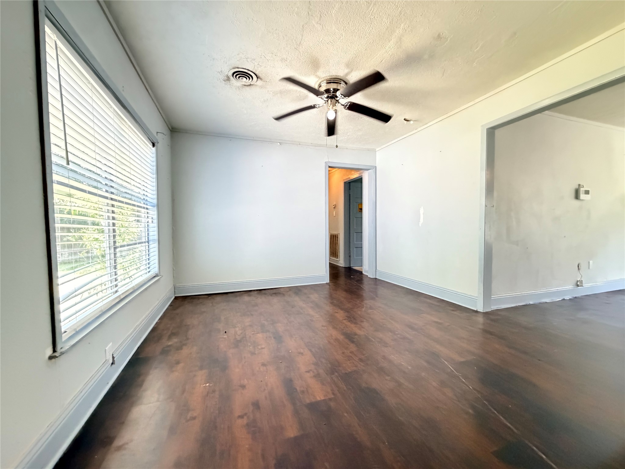 1904 Wright Boulevard Property Photo 5