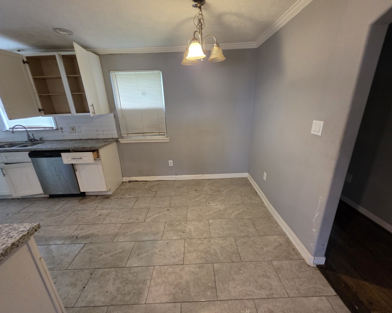 5503 Rue Street Property Photo 6