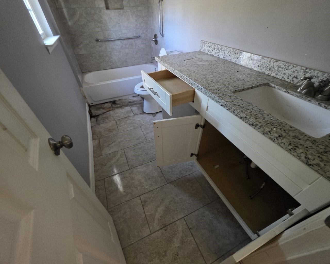 5503 Rue Street, Houston Tx 77033 Property Photo 8