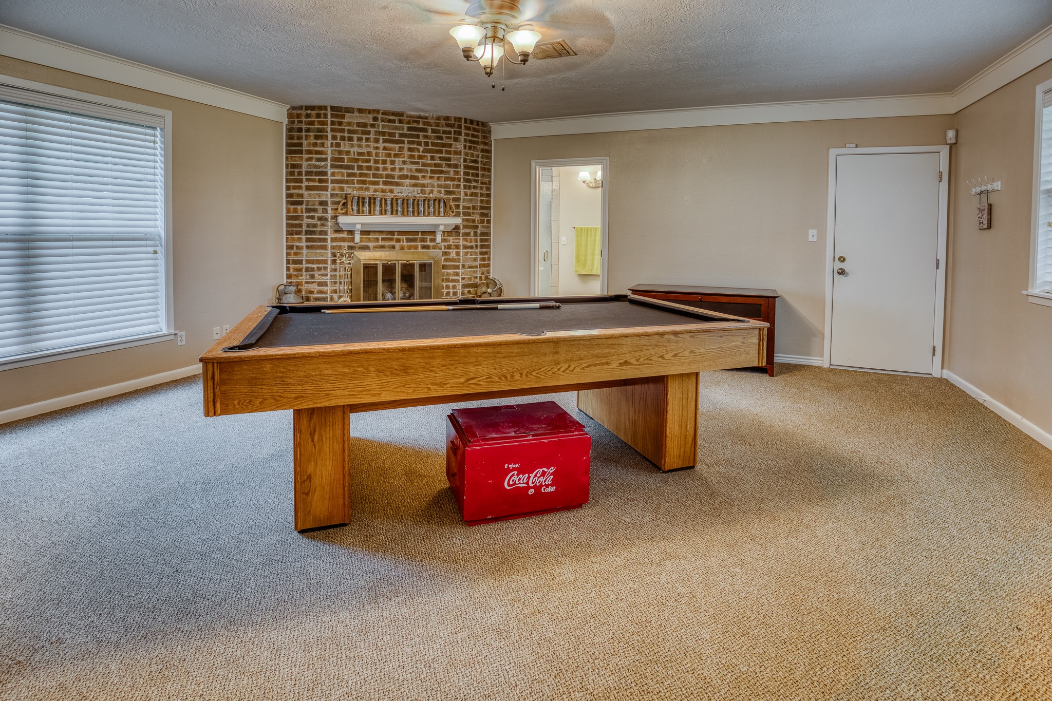 528 E Us Highway 290 Highway Property Photo 24