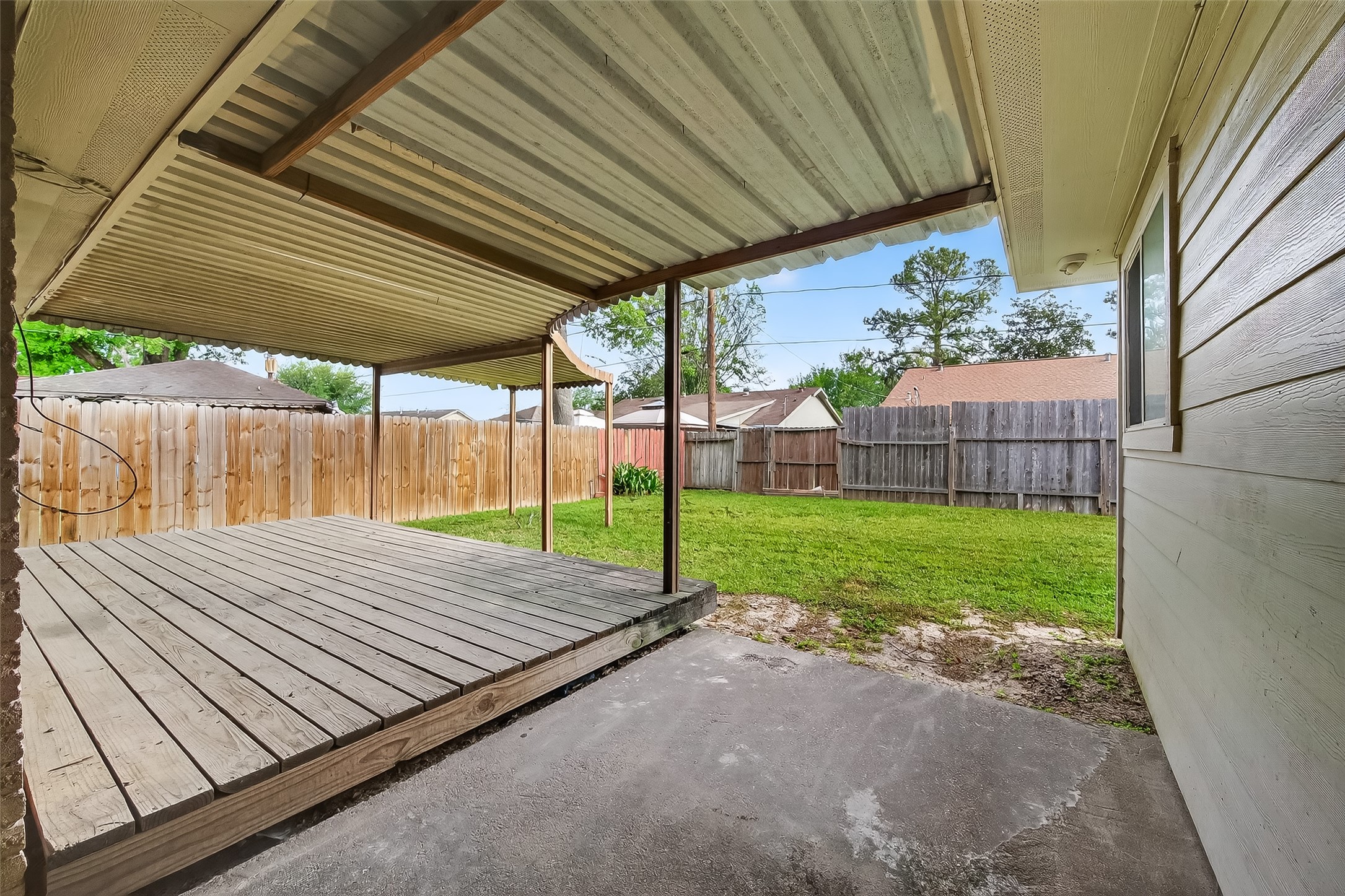 15022 Chipman Lane Property Photo 28