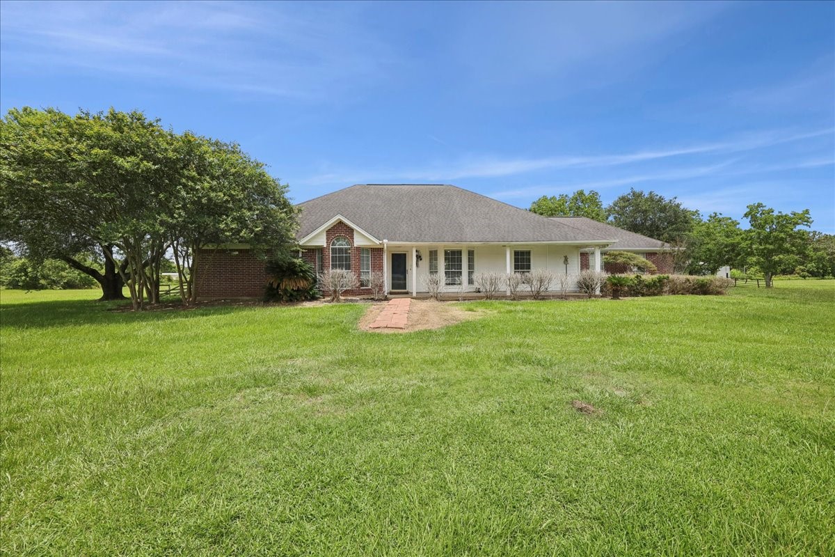 23458 Interstate 10 Property Photo 1