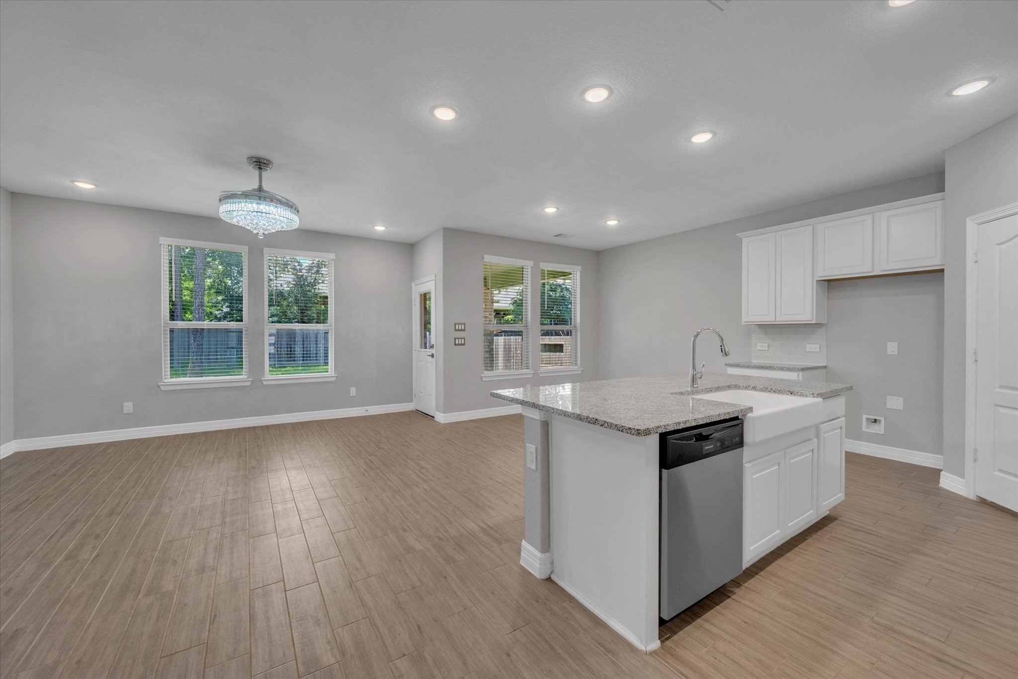 607 Spotted Sunfish Drive Property Photo 11