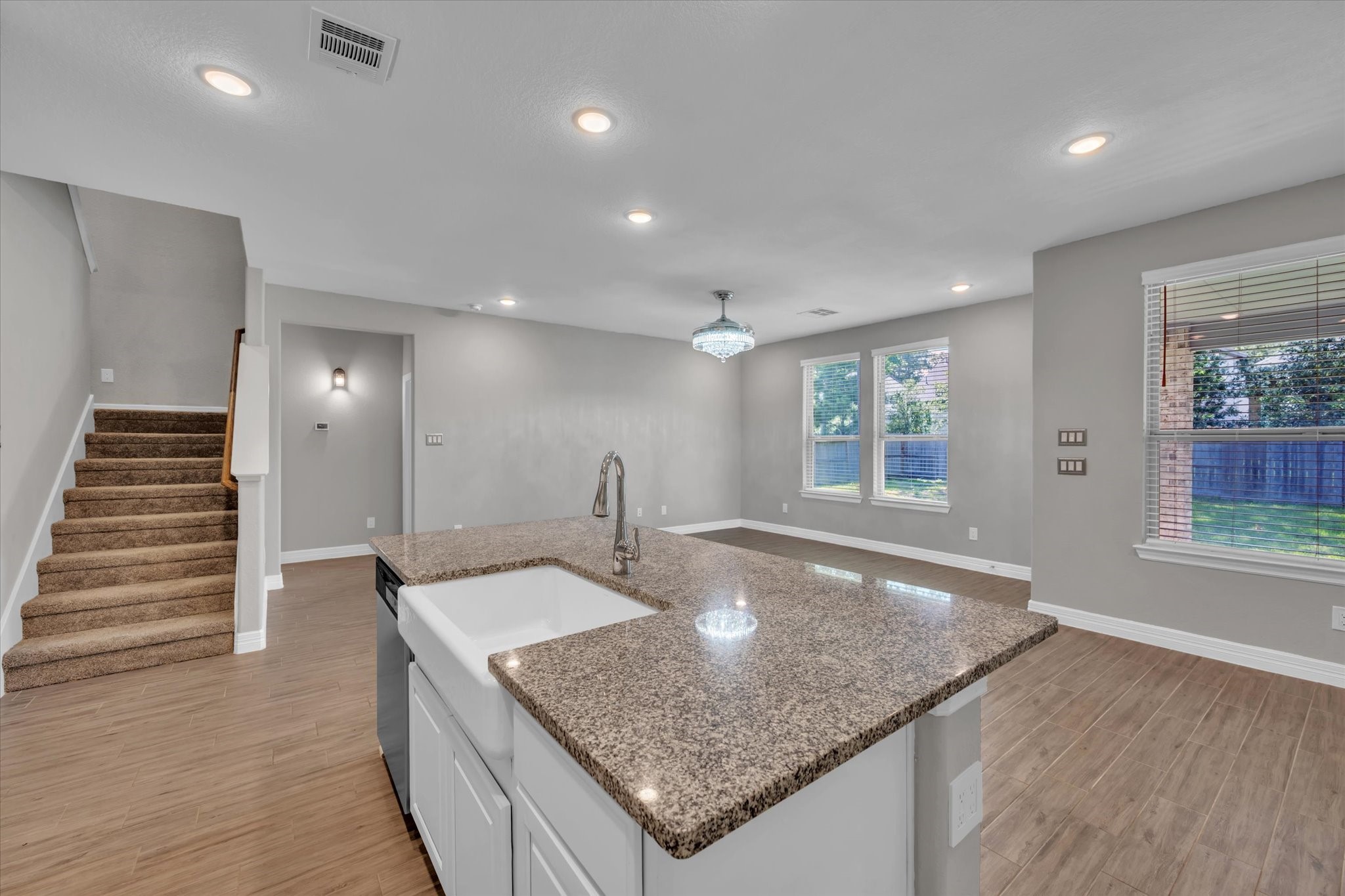 607 Spotted Sunfish Drive Property Photo 15