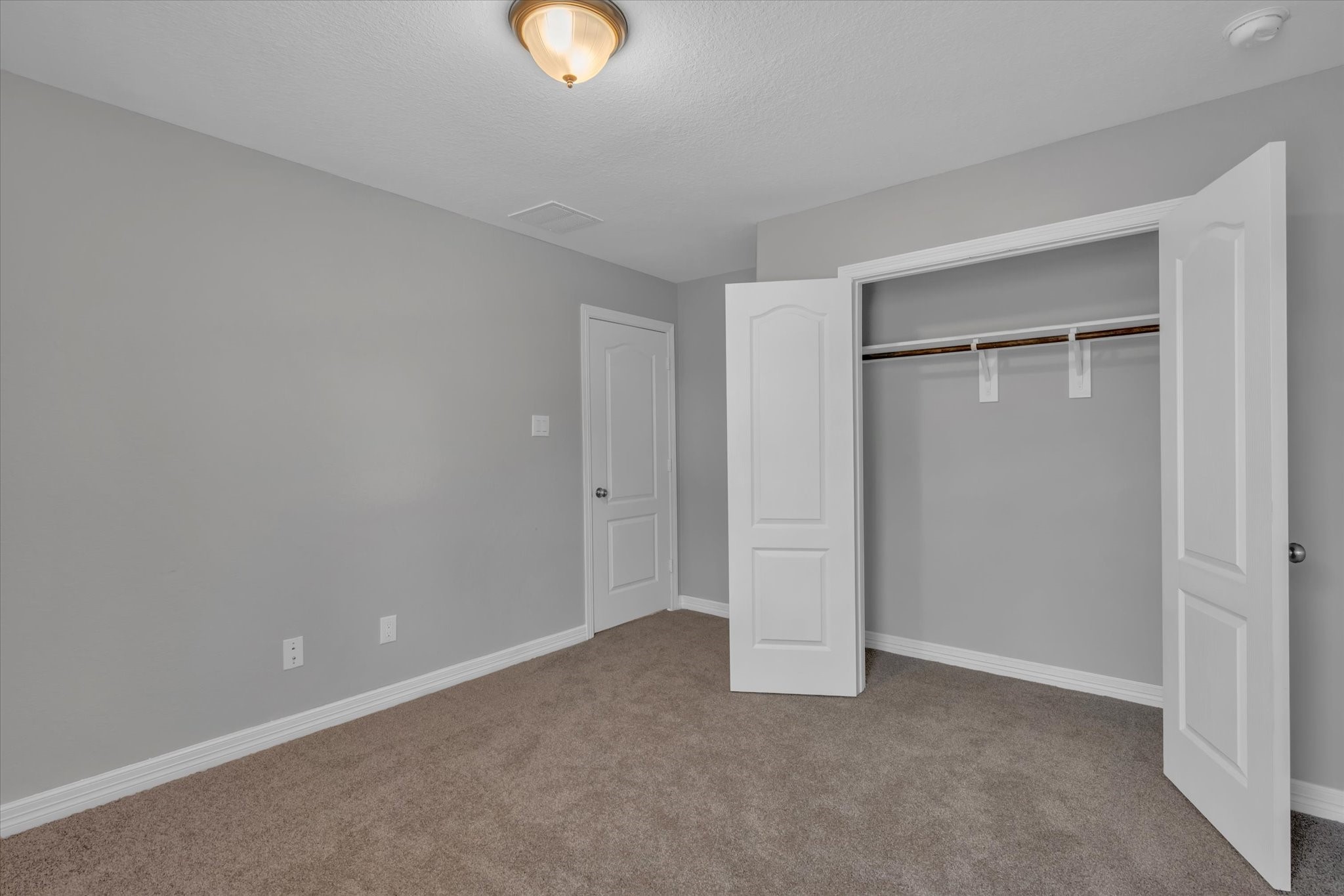 607 Spotted Sunfish Drive Property Photo 37
