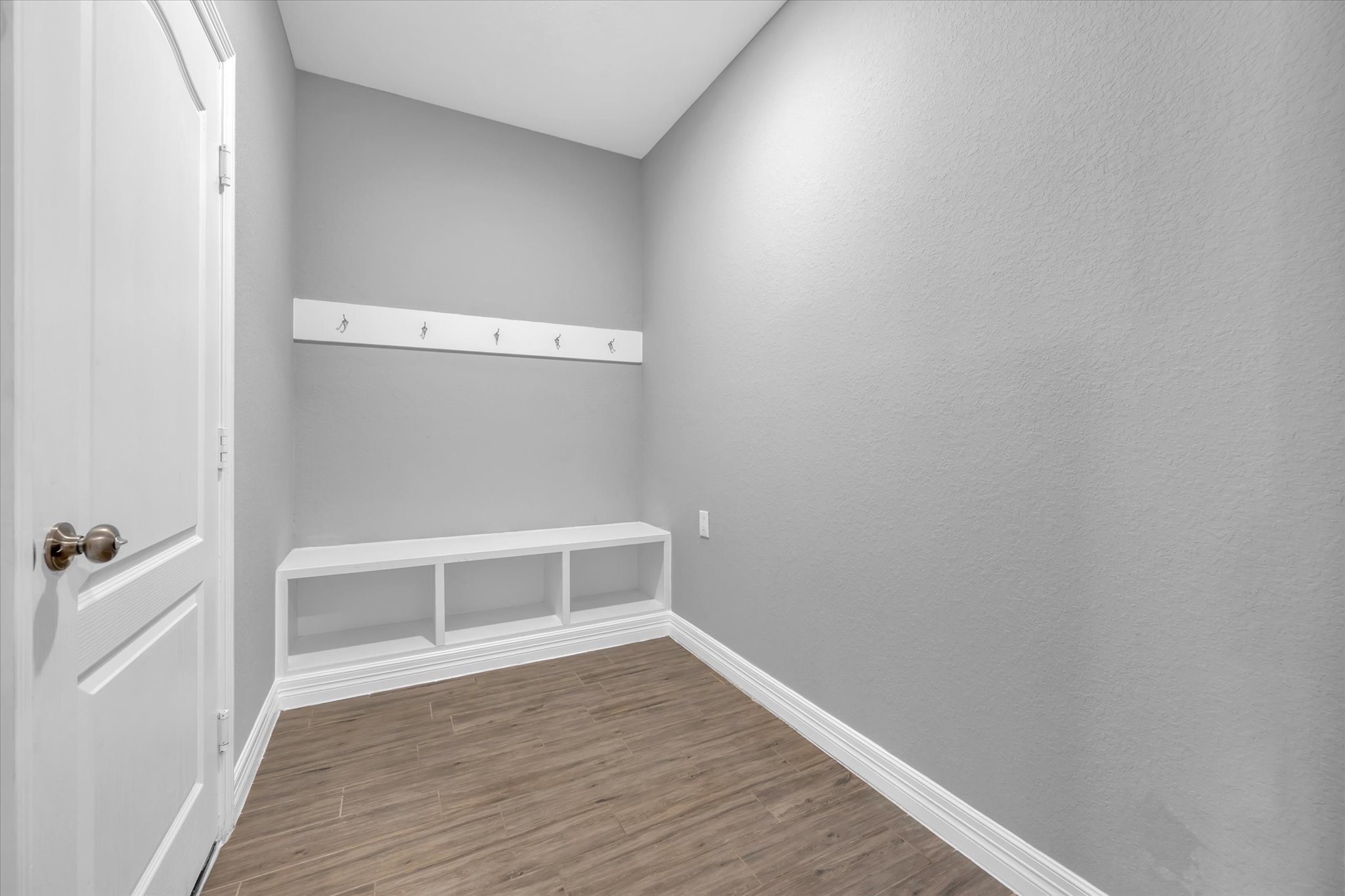 607 Spotted Sunfish Drive Property Photo 40