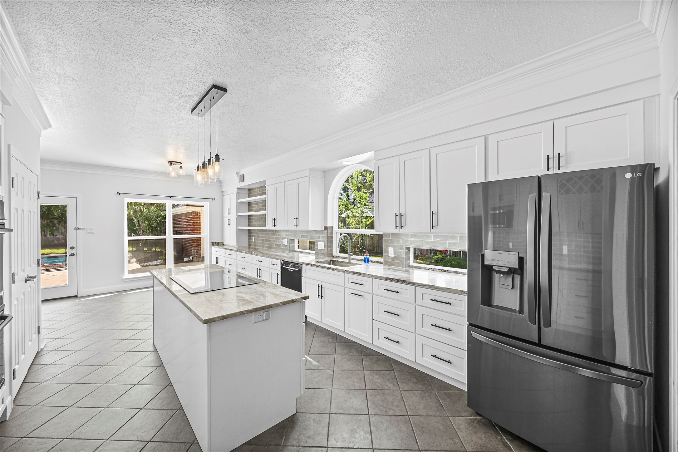 1507 Emerald Green Lane Property Photo 3