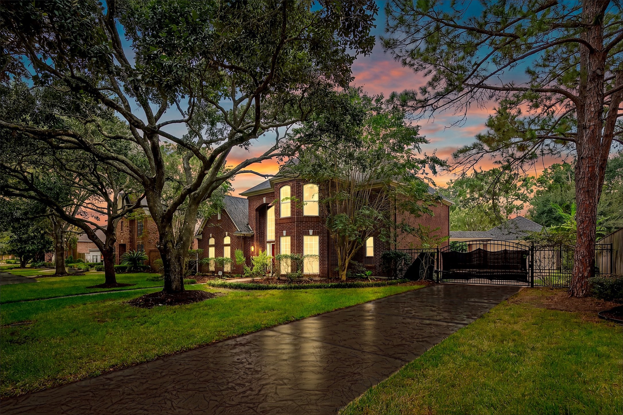 1507 Emerald Green Lane Property Photo 4