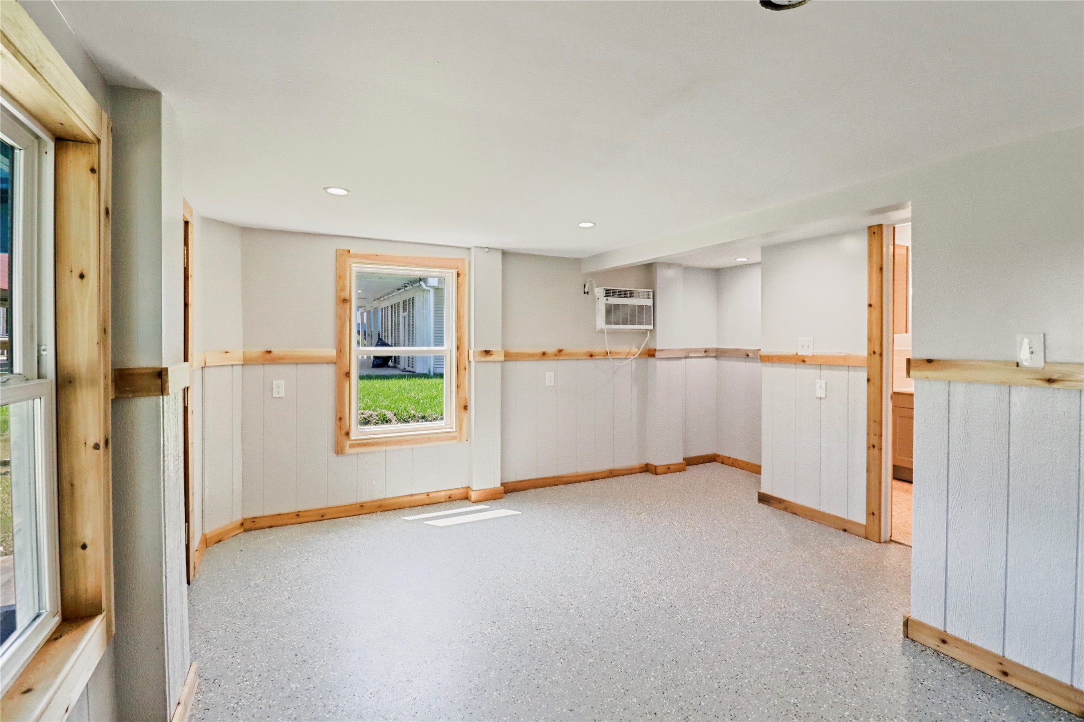 315 Coral Court Property Photo 24