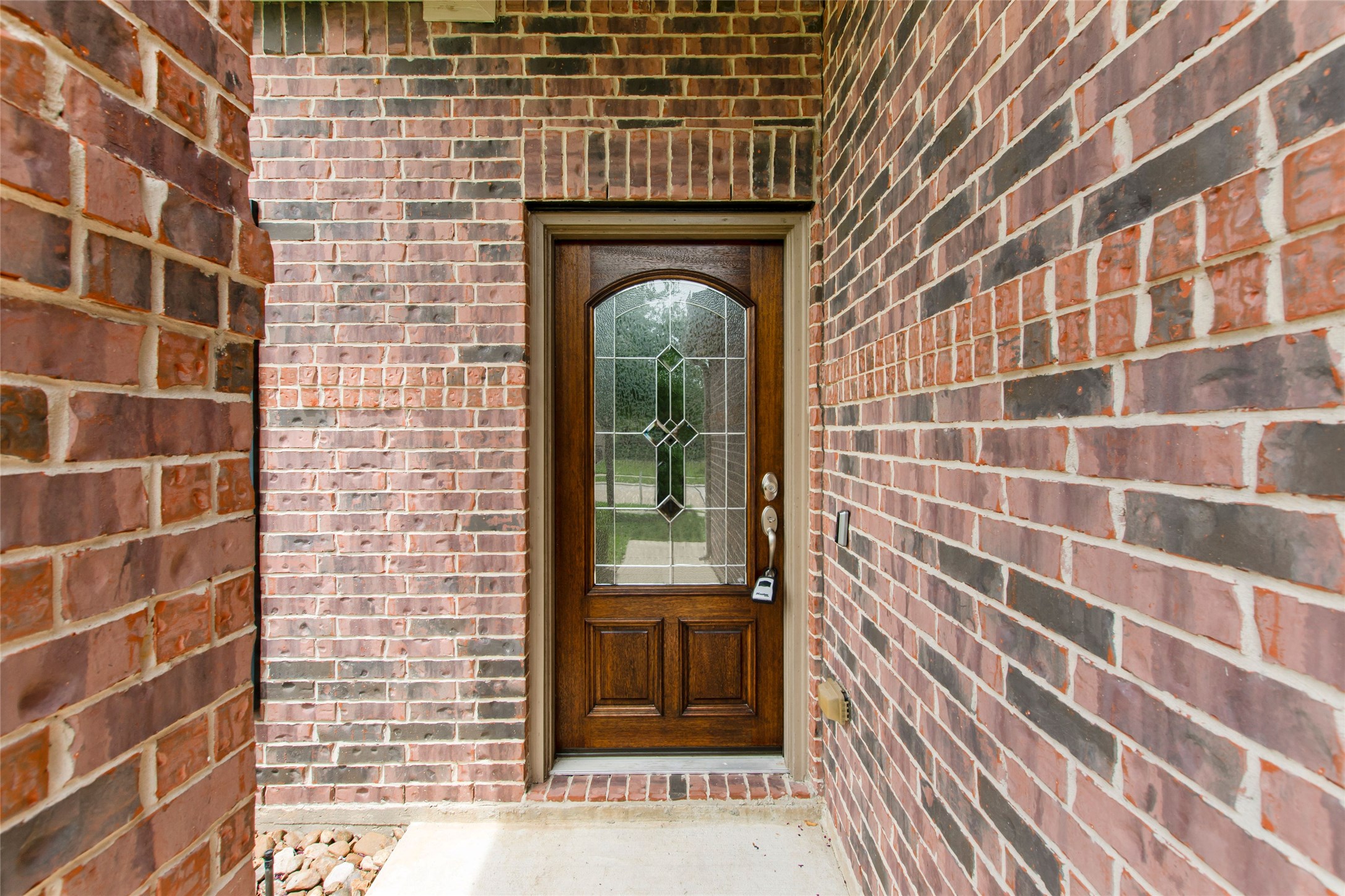 8746 Sunny Gallop Drive Property Photo 6