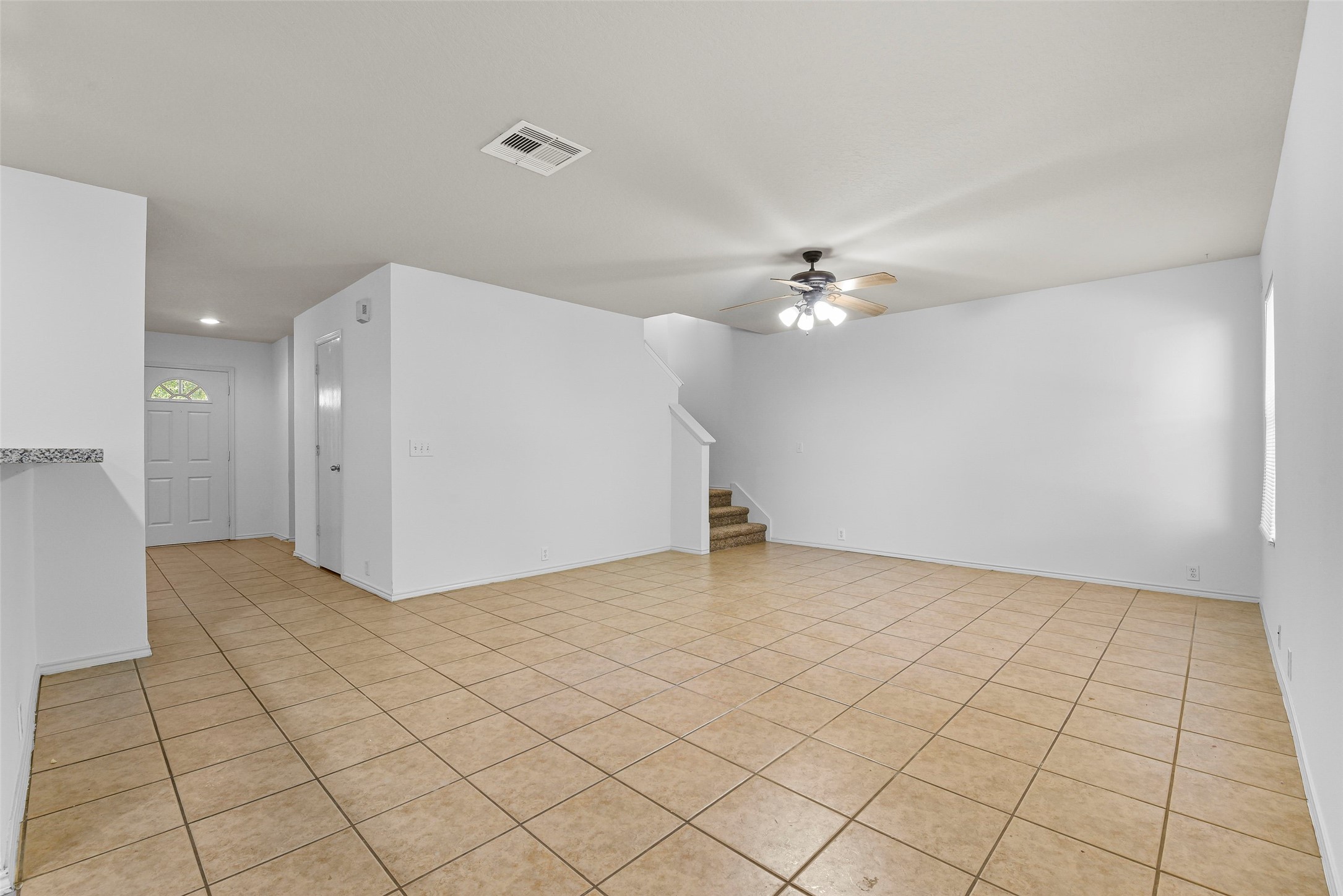 822 Grand Plains Drive Property Photo 6