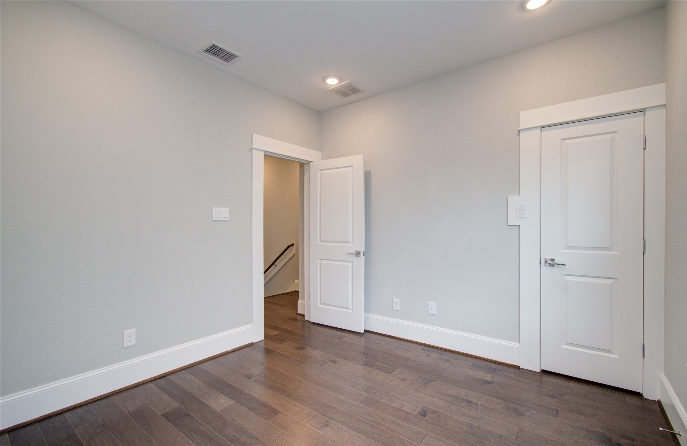 1262 N Post Oak Road A Property Photo 34