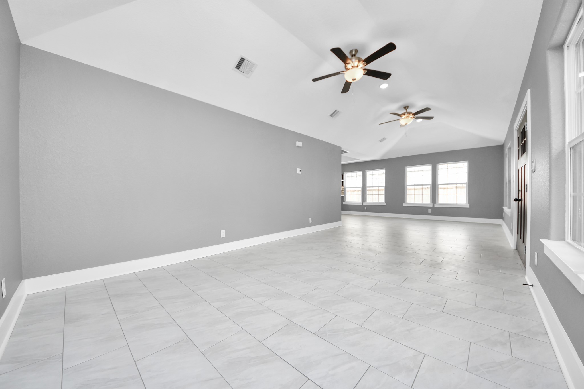 7010 Kernel Street Property Photo 10