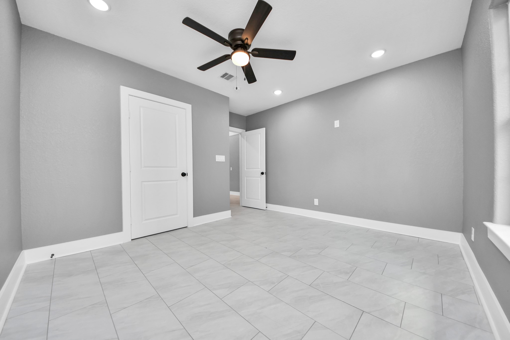 7010 Kernel Street Property Photo 24