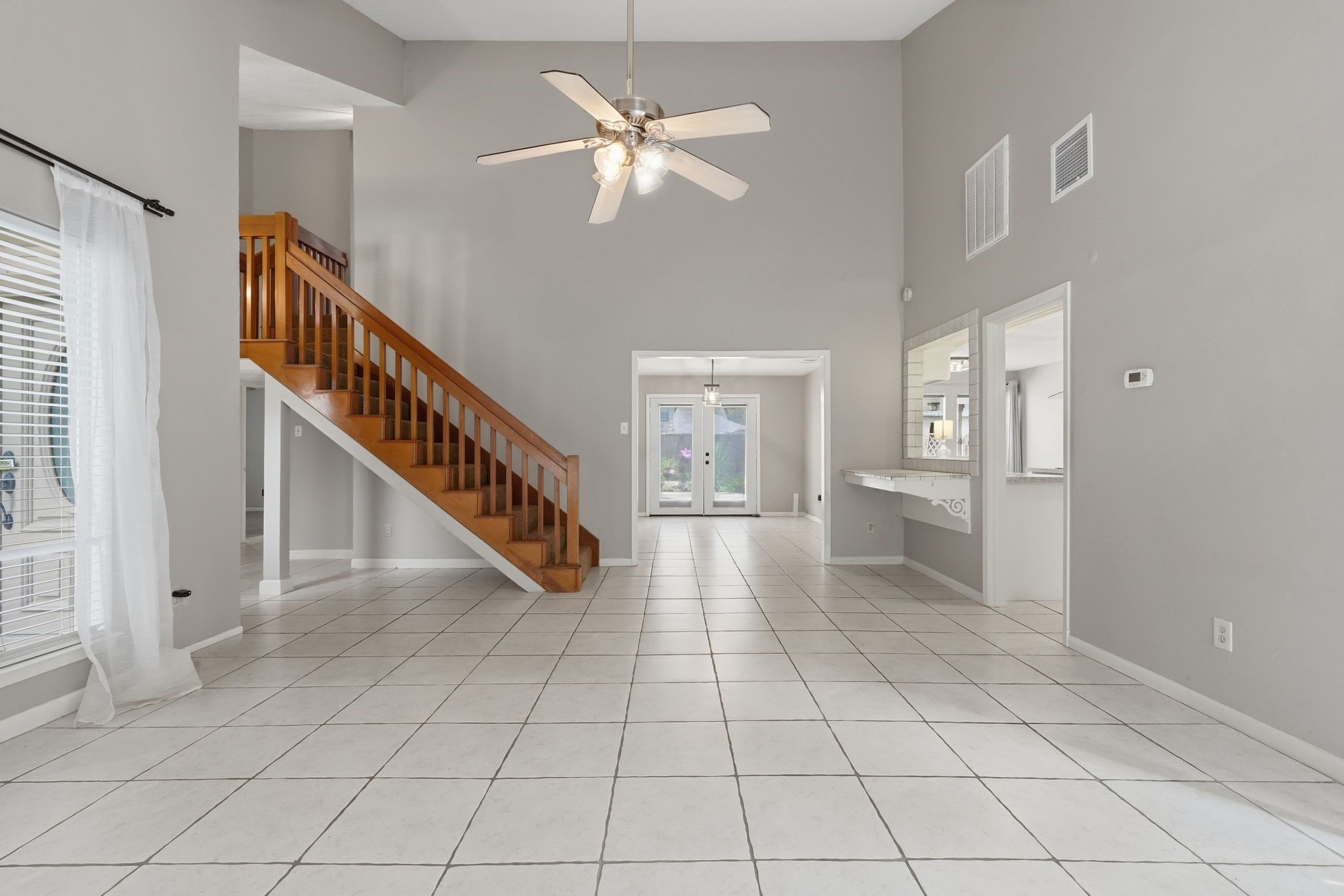 6611 Rippling Hollow Drive Property Photo 8