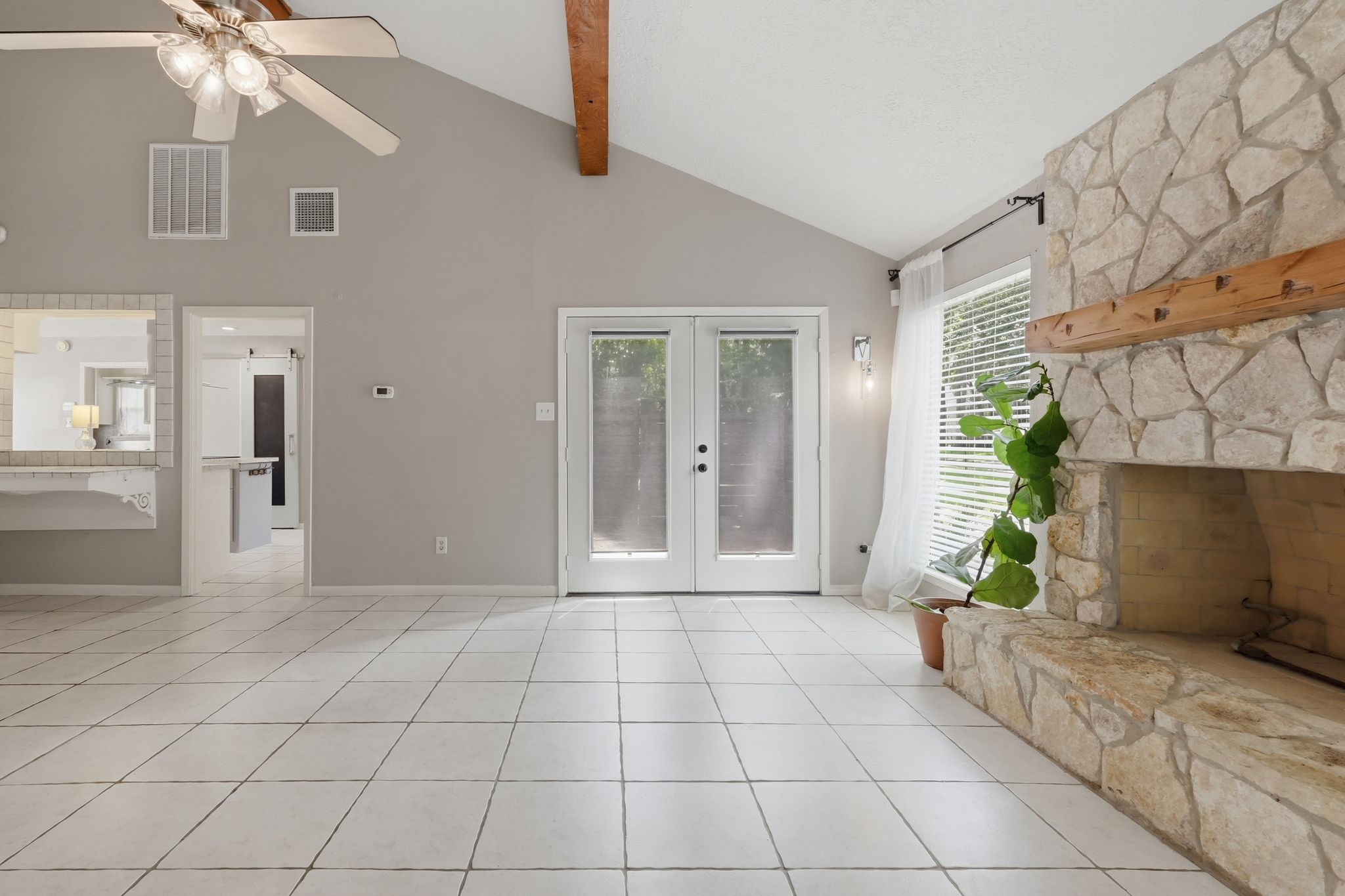 6611 Rippling Hollow Drive Property Photo 10