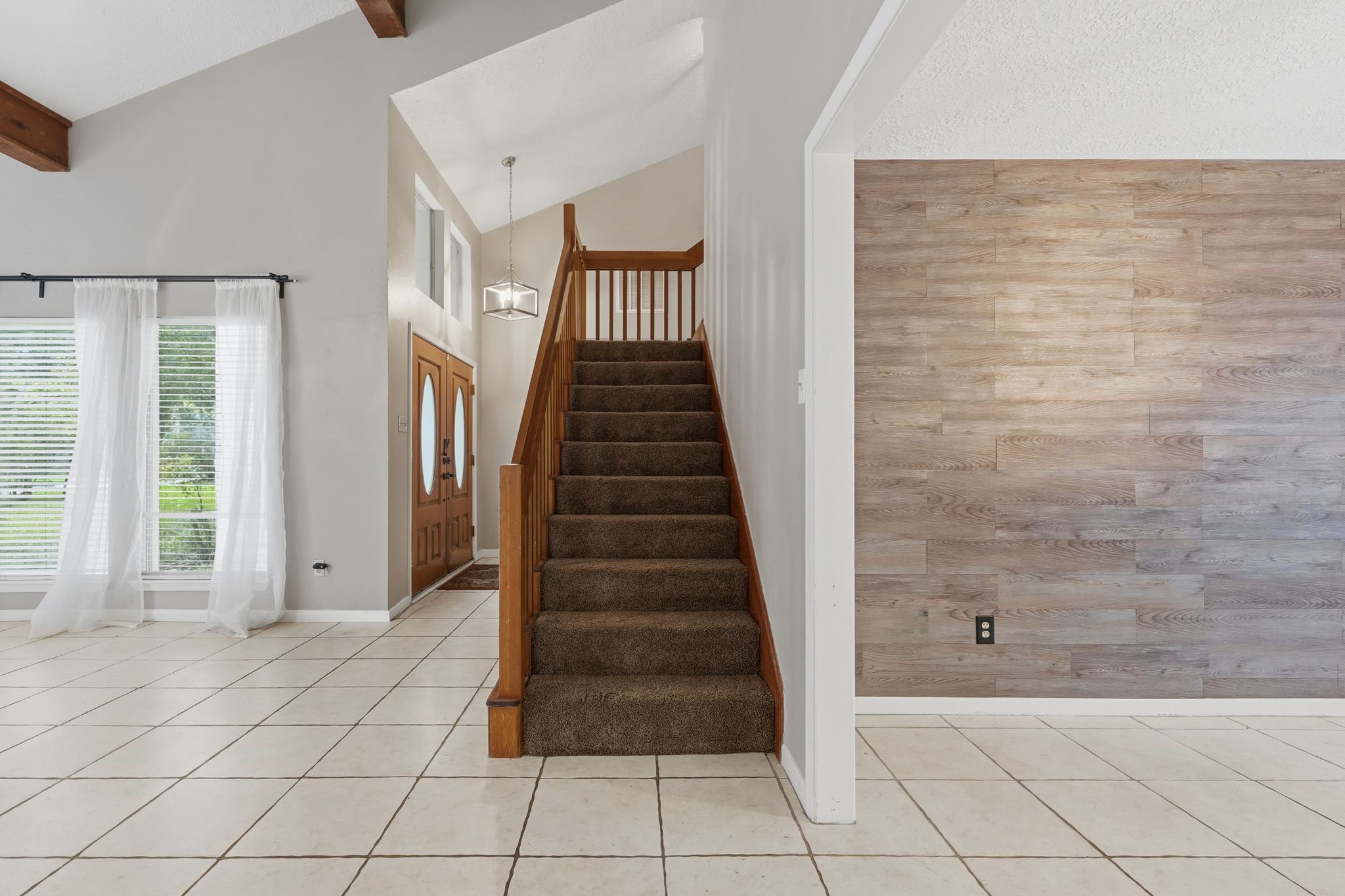 6611 Rippling Hollow Drive Property Photo 12