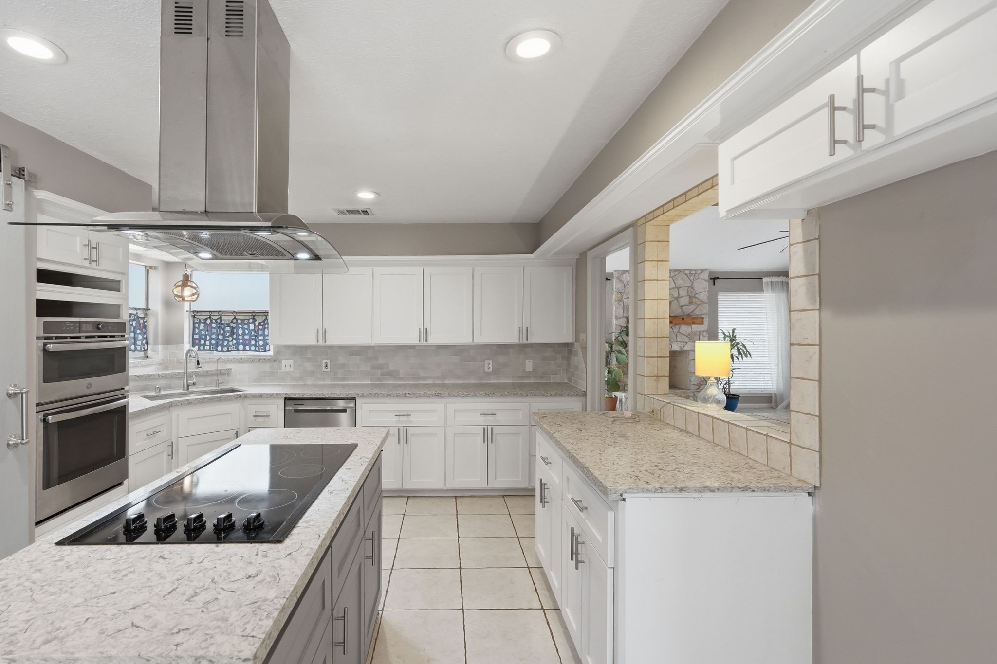 6611 Rippling Hollow Drive Property Photo 20
