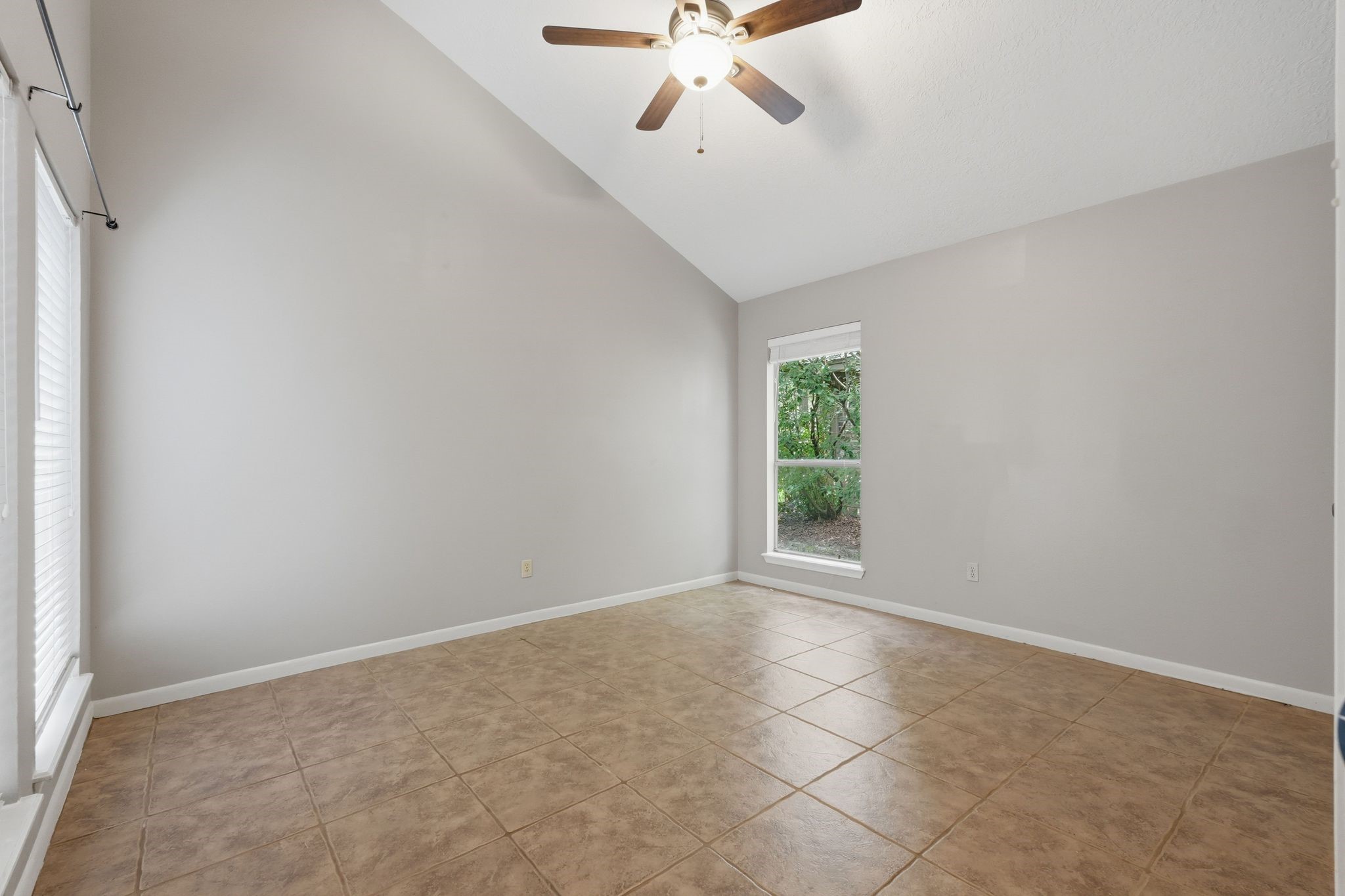 6611 Rippling Hollow Drive Property Photo 31