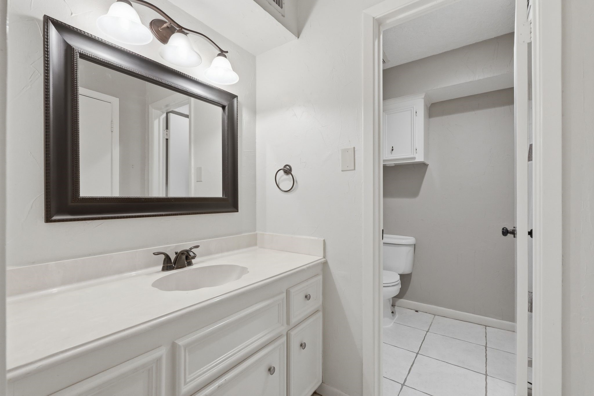 6611 Rippling Hollow Drive Property Photo 35