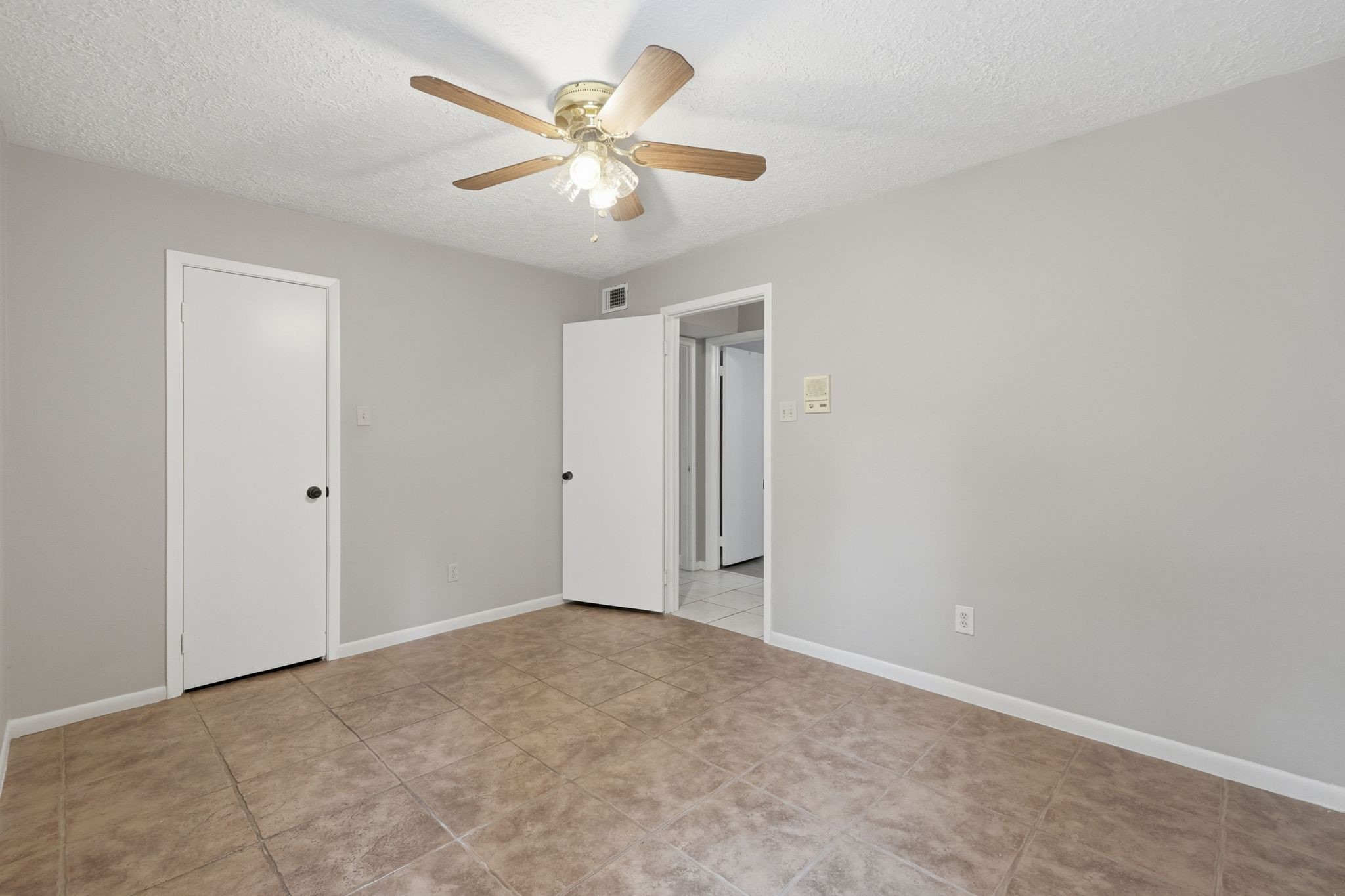 6611 Rippling Hollow Drive Property Photo 41