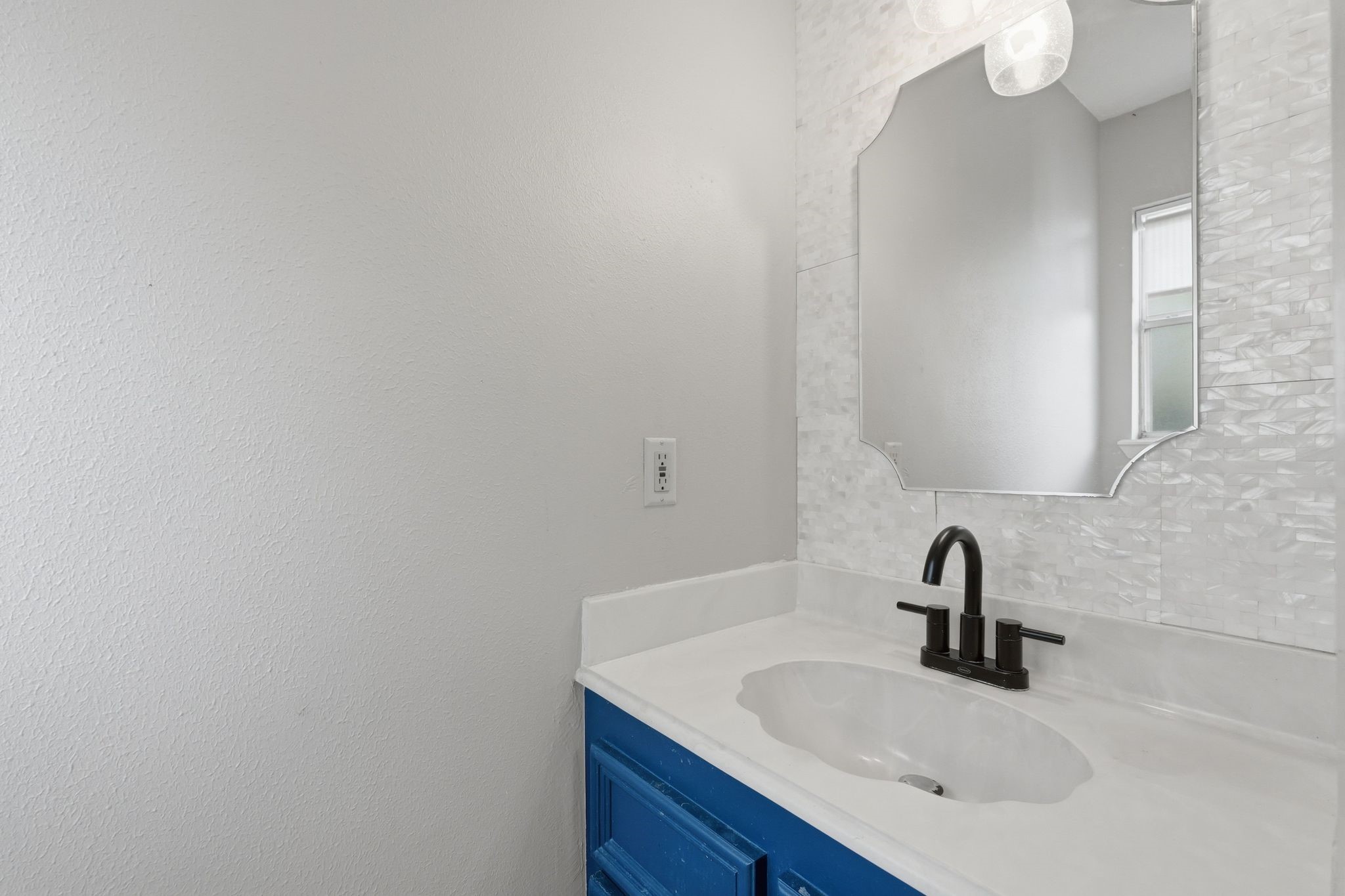 6611 Rippling Hollow Drive Property Photo 45
