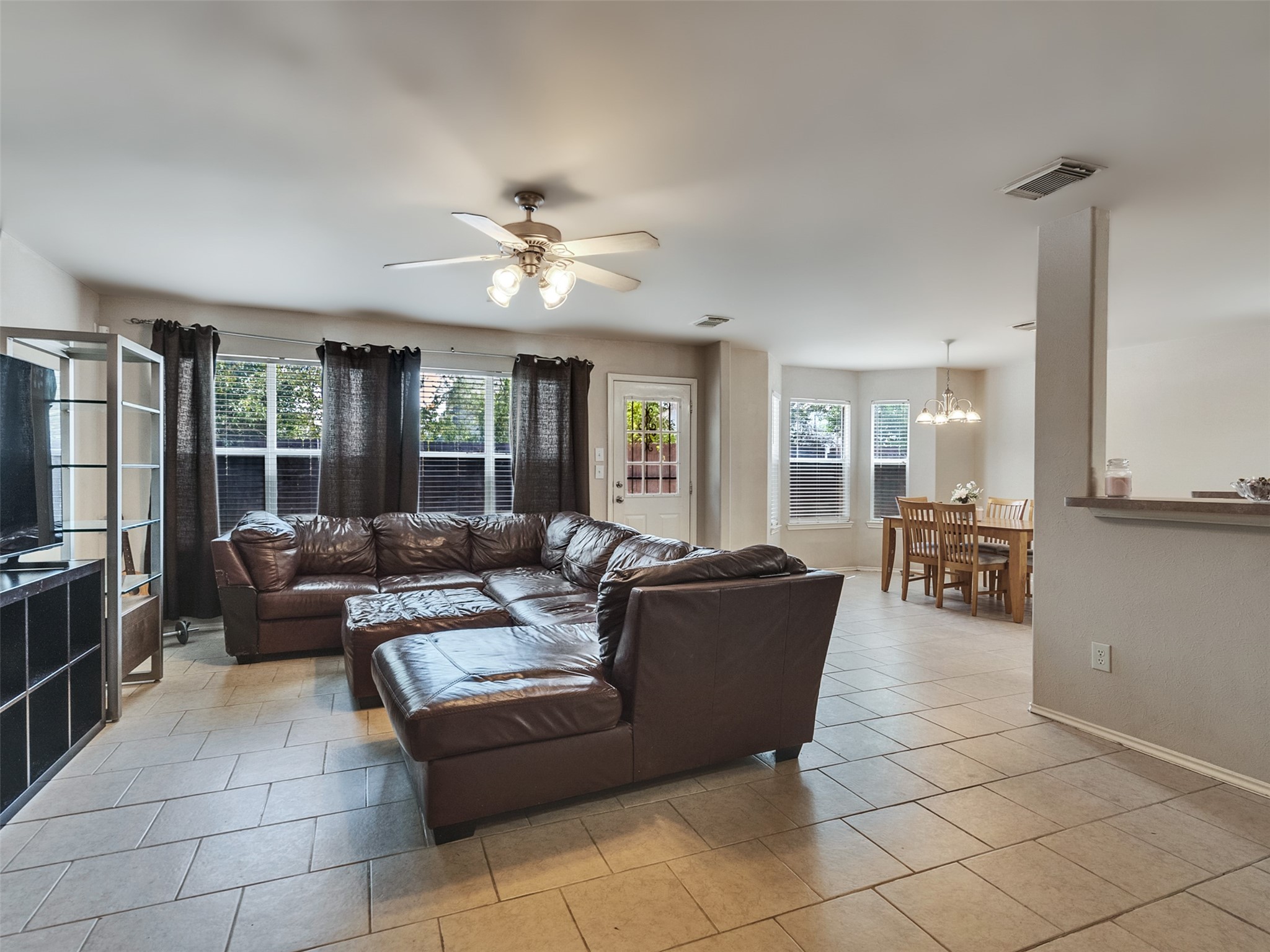 12707 Sandbur Valley Way Property Photo 9