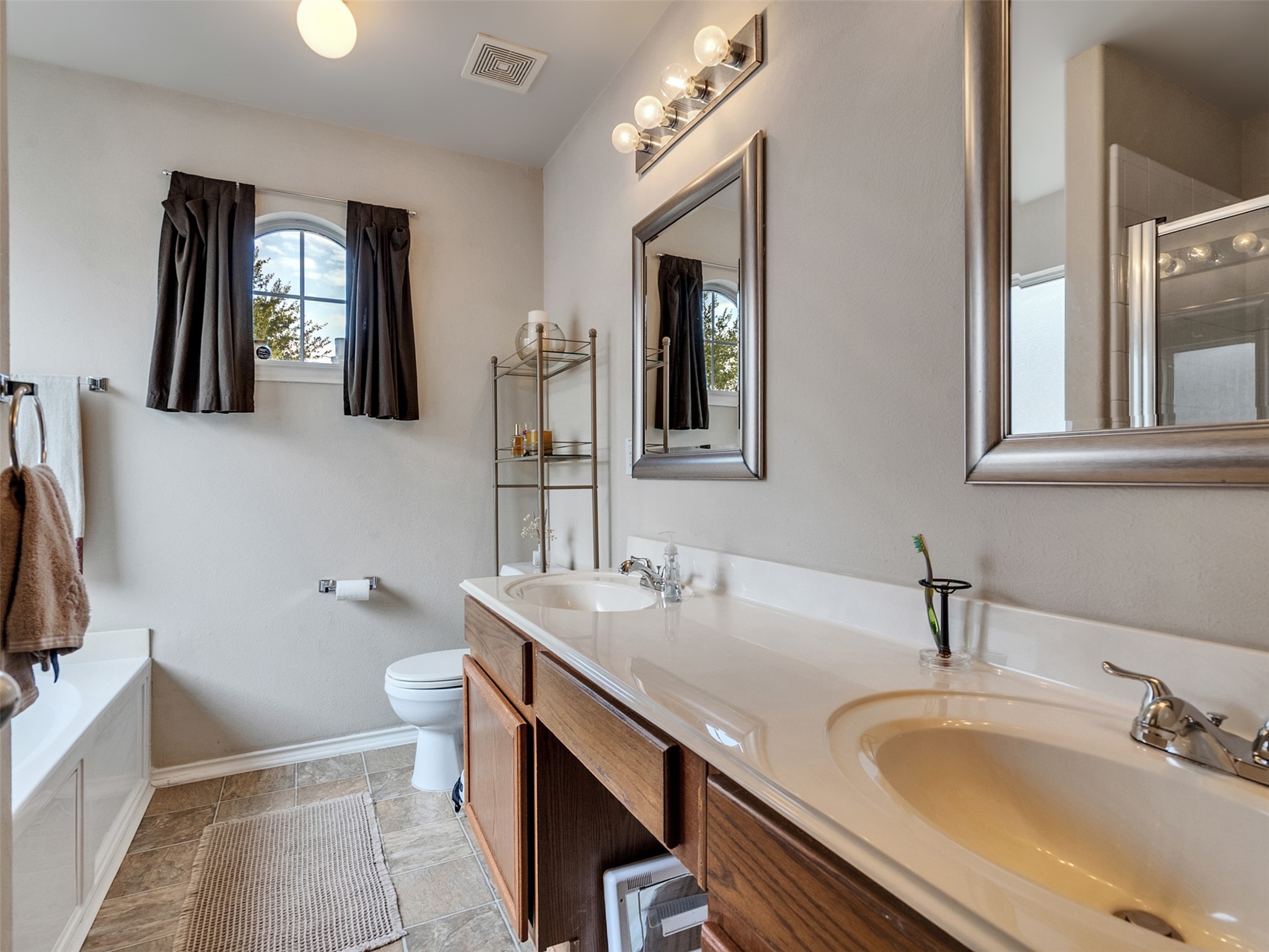 12707 Sandbur Valley Way Property Photo 20