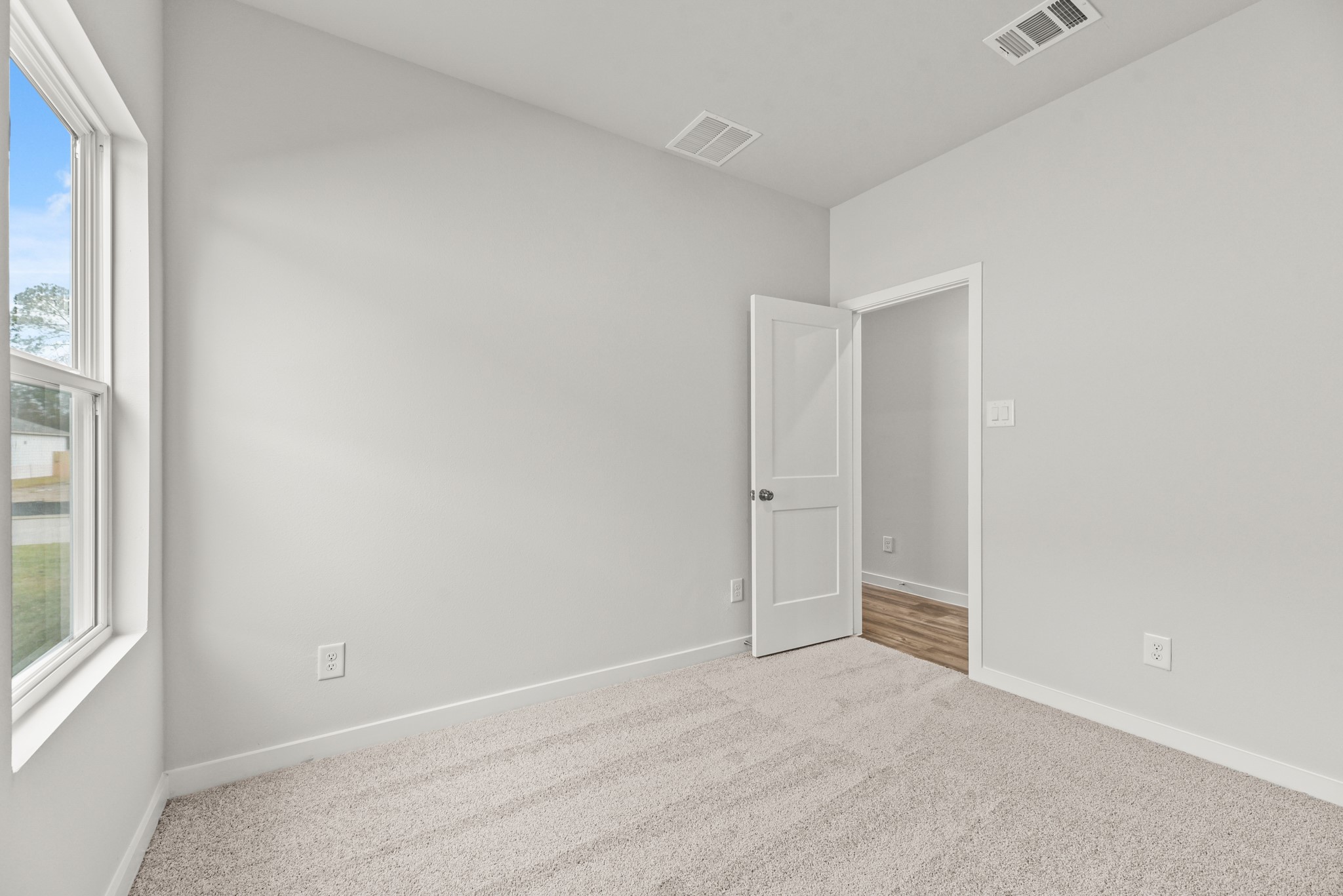 8301 Rose Quartz Drive Property Photo 7