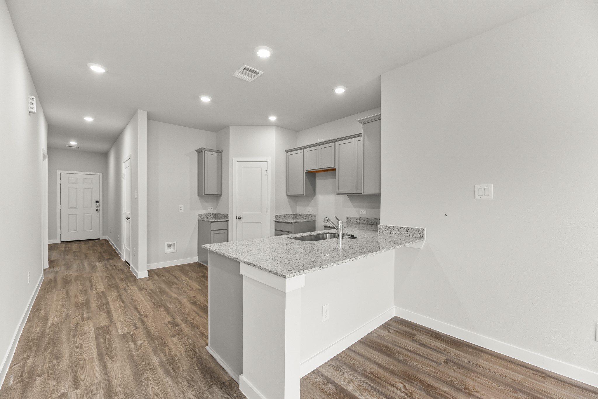 8301 Rose Quartz Drive Property Photo 11
