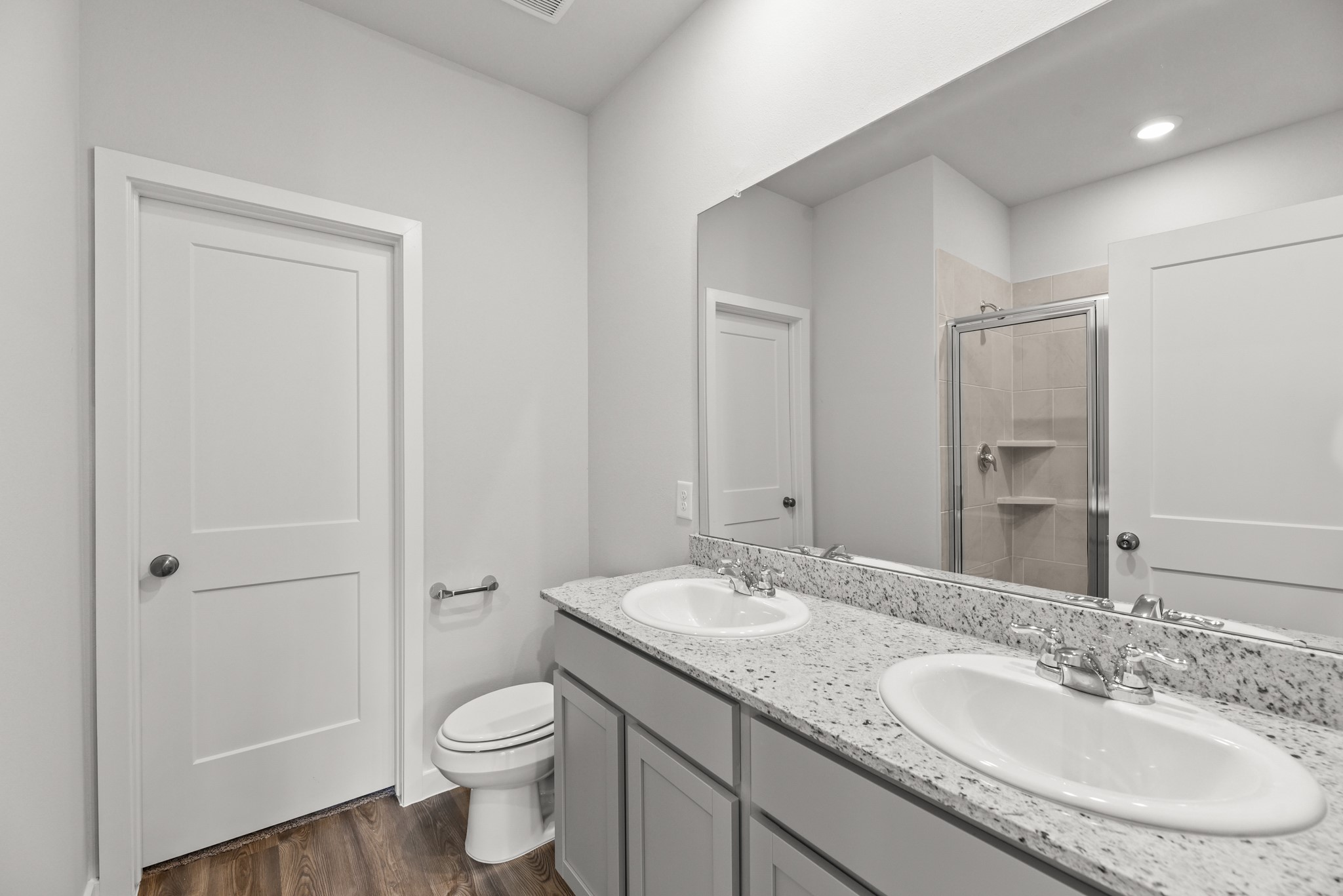 8301 Rose Quartz Drive Property Photo 17