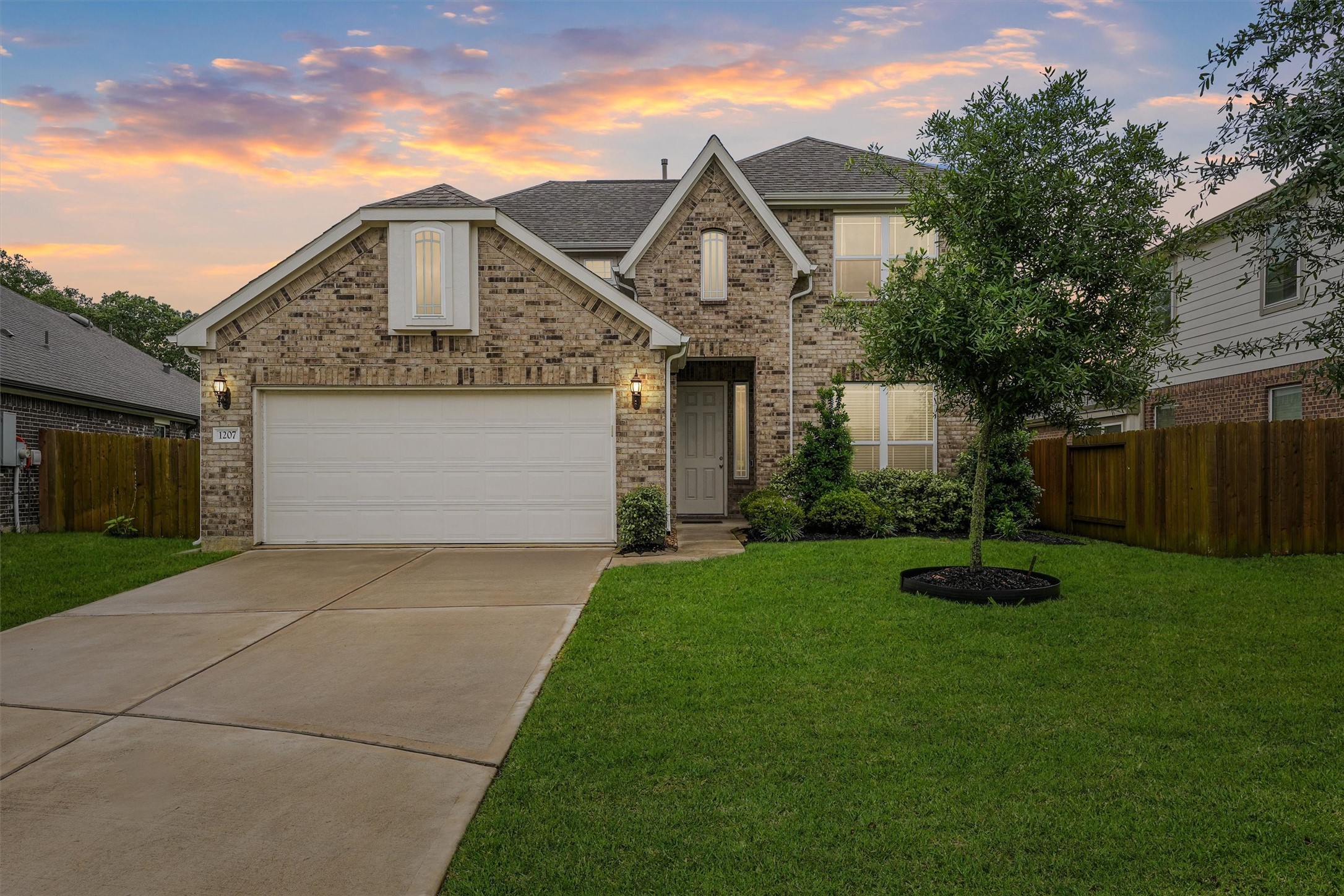 1207 Casal Springs Court Property Photo 20