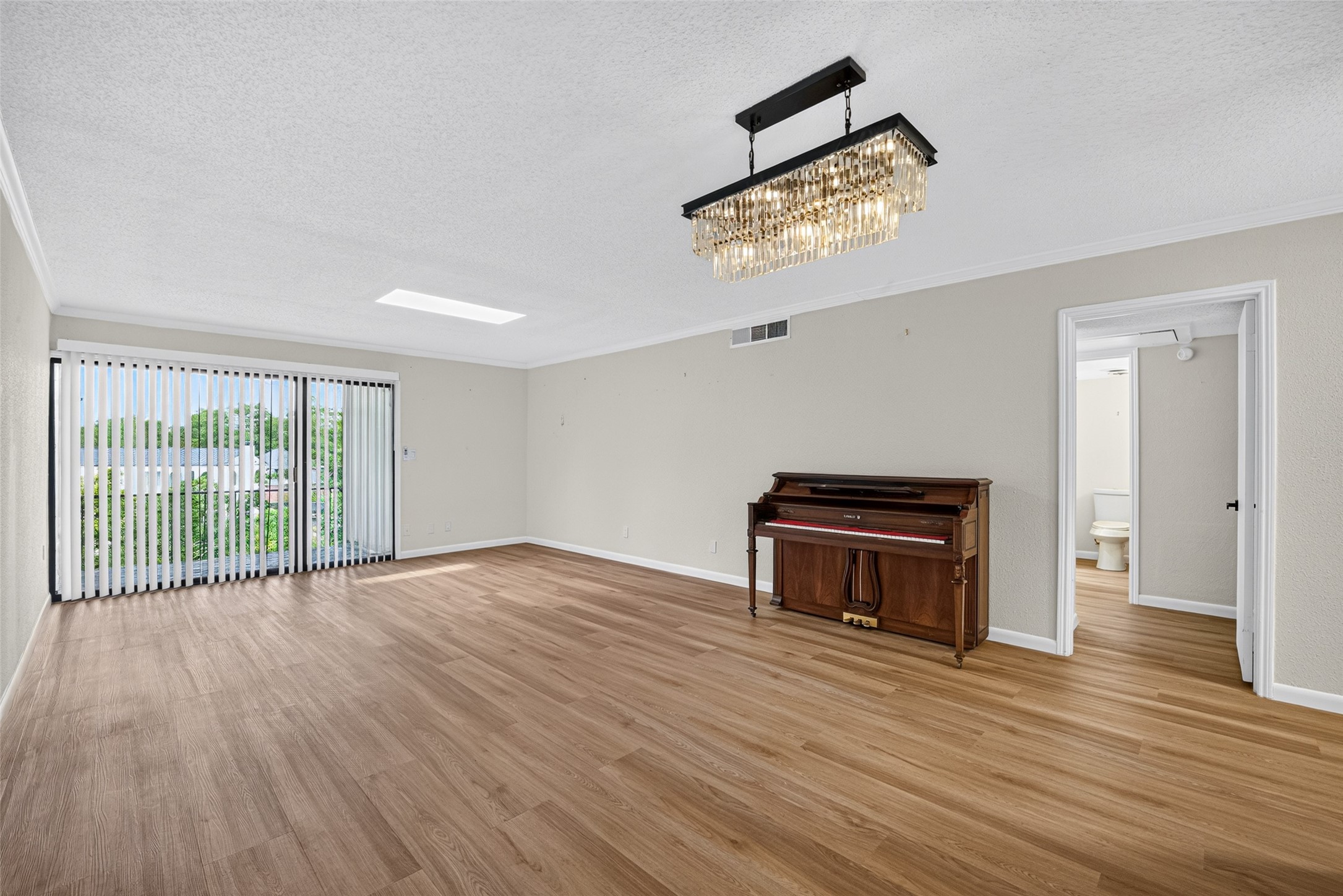 6547 Bayou Glen Road 6547 Property Photo 6