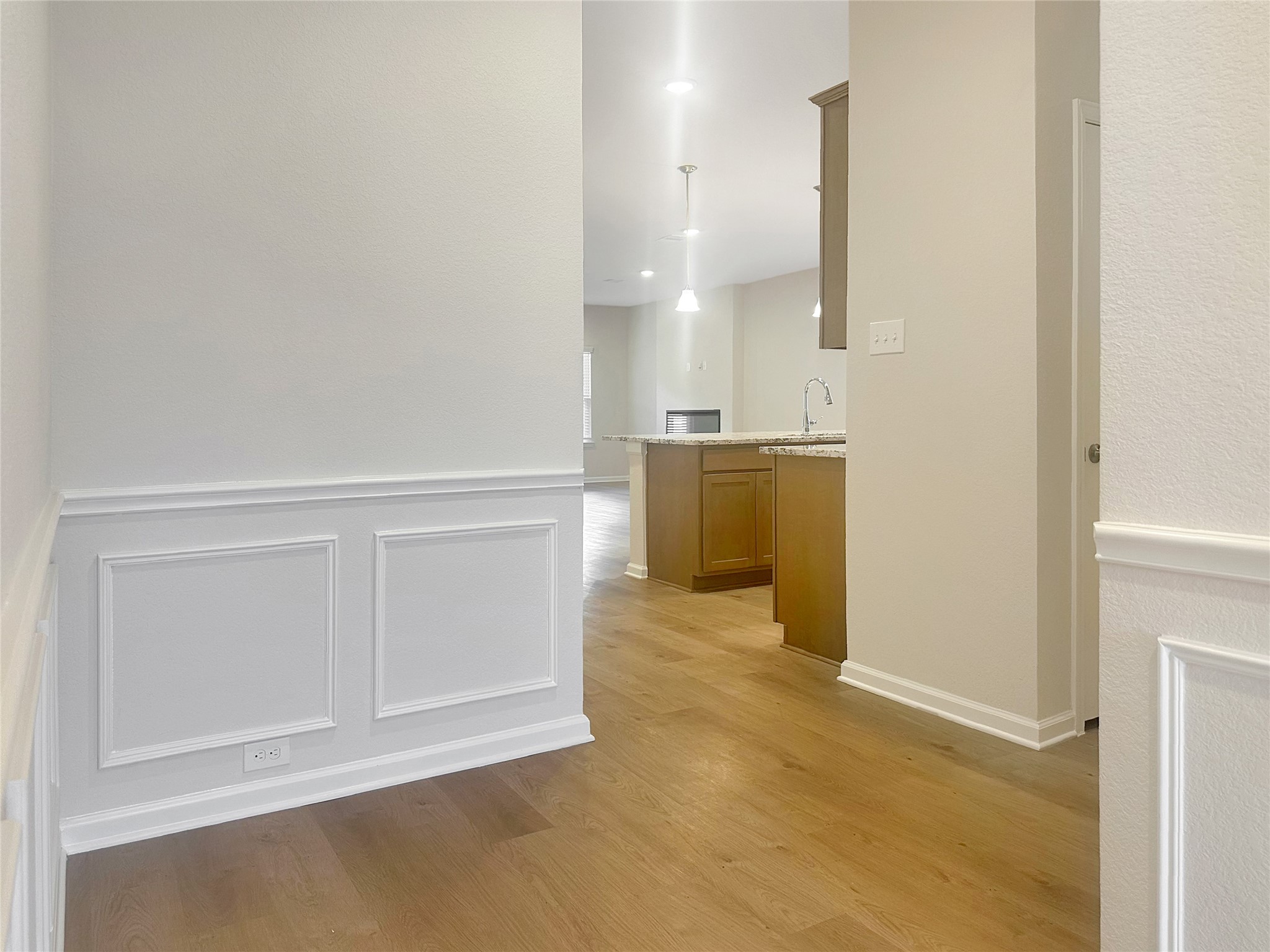 32515 Valley Redstem Way Property Photo 4