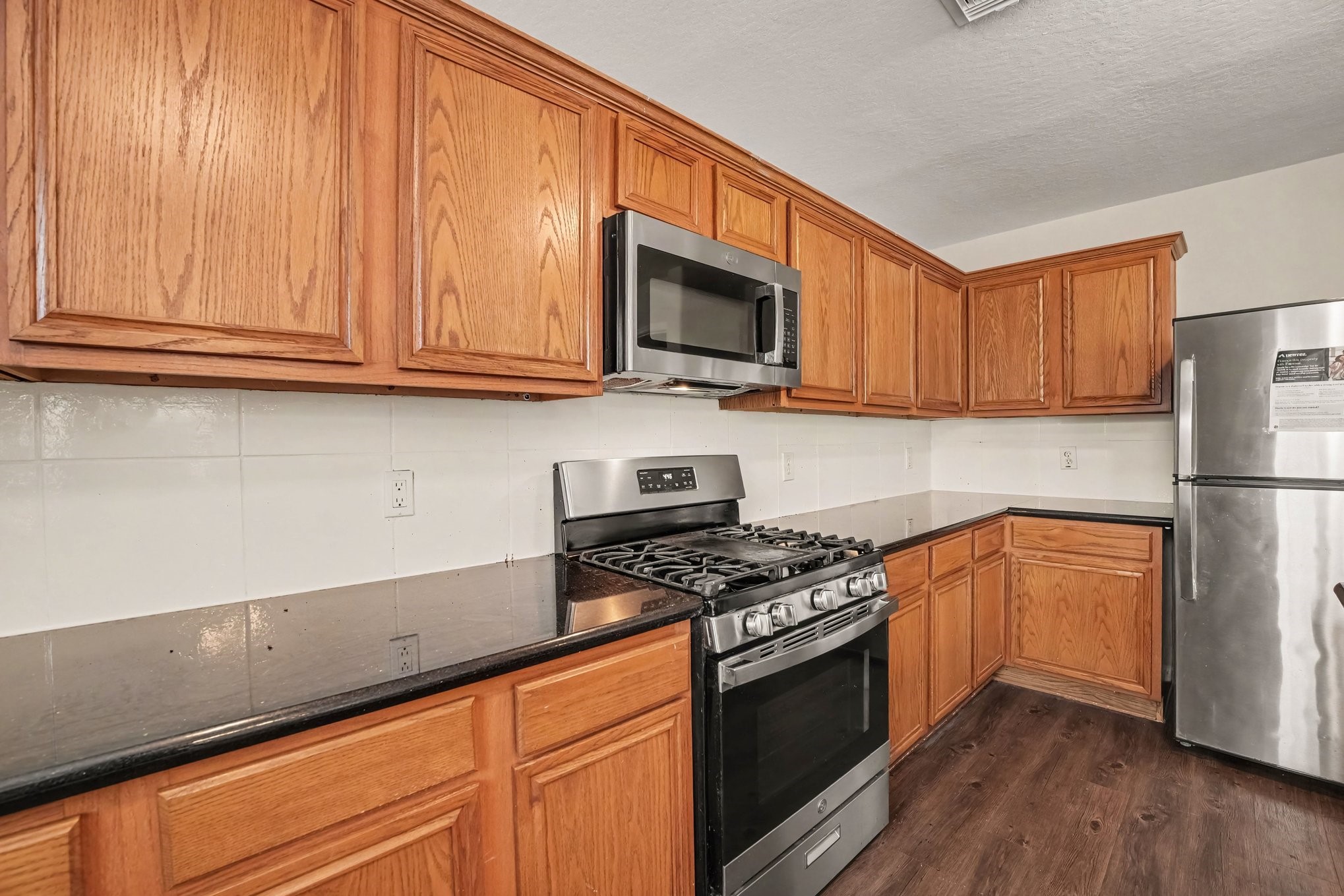 913 Chad Property Photo 8