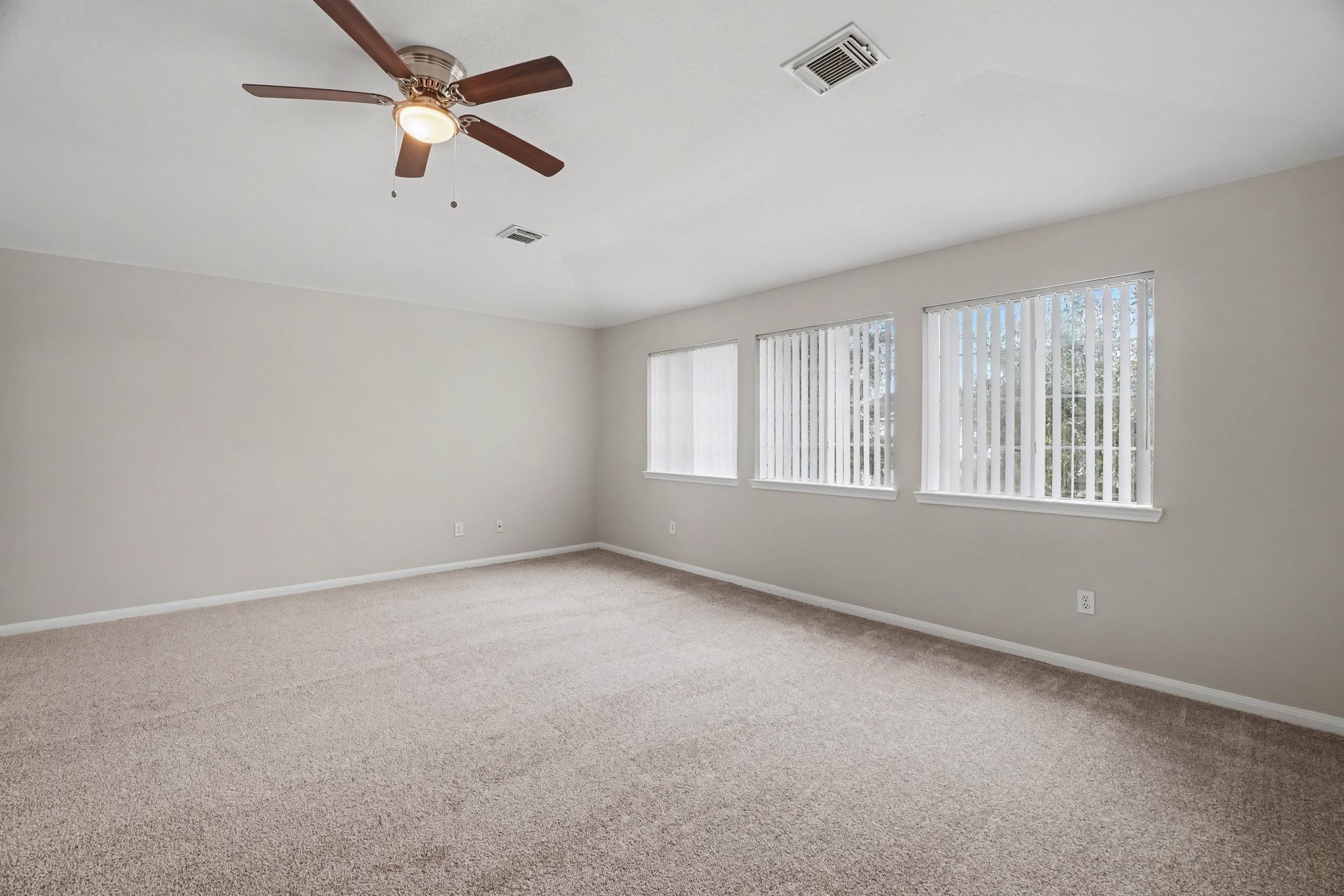 913 Chad Property Photo 17
