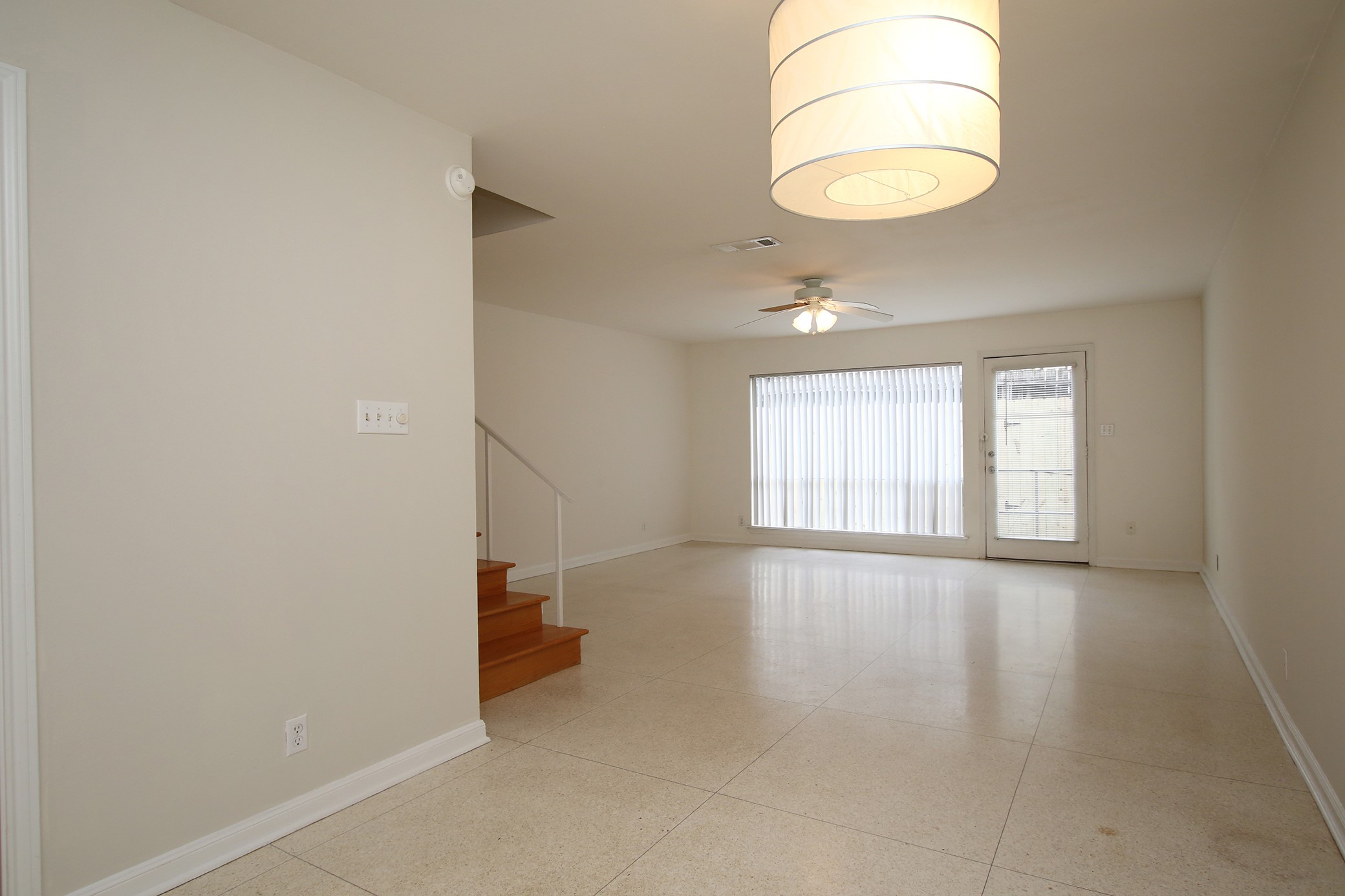 1733 Commonwealth Street Property Photo 5