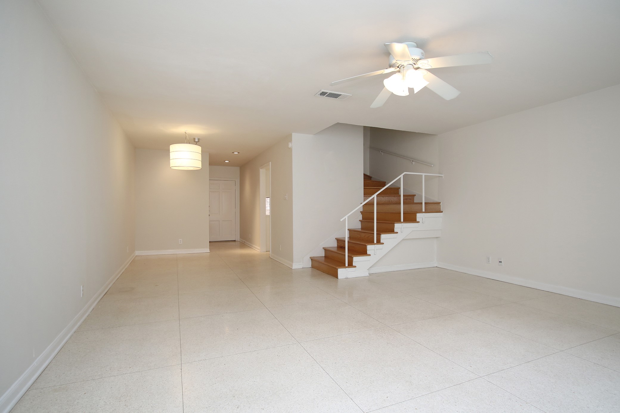1733 Commonwealth Street Property Photo 7