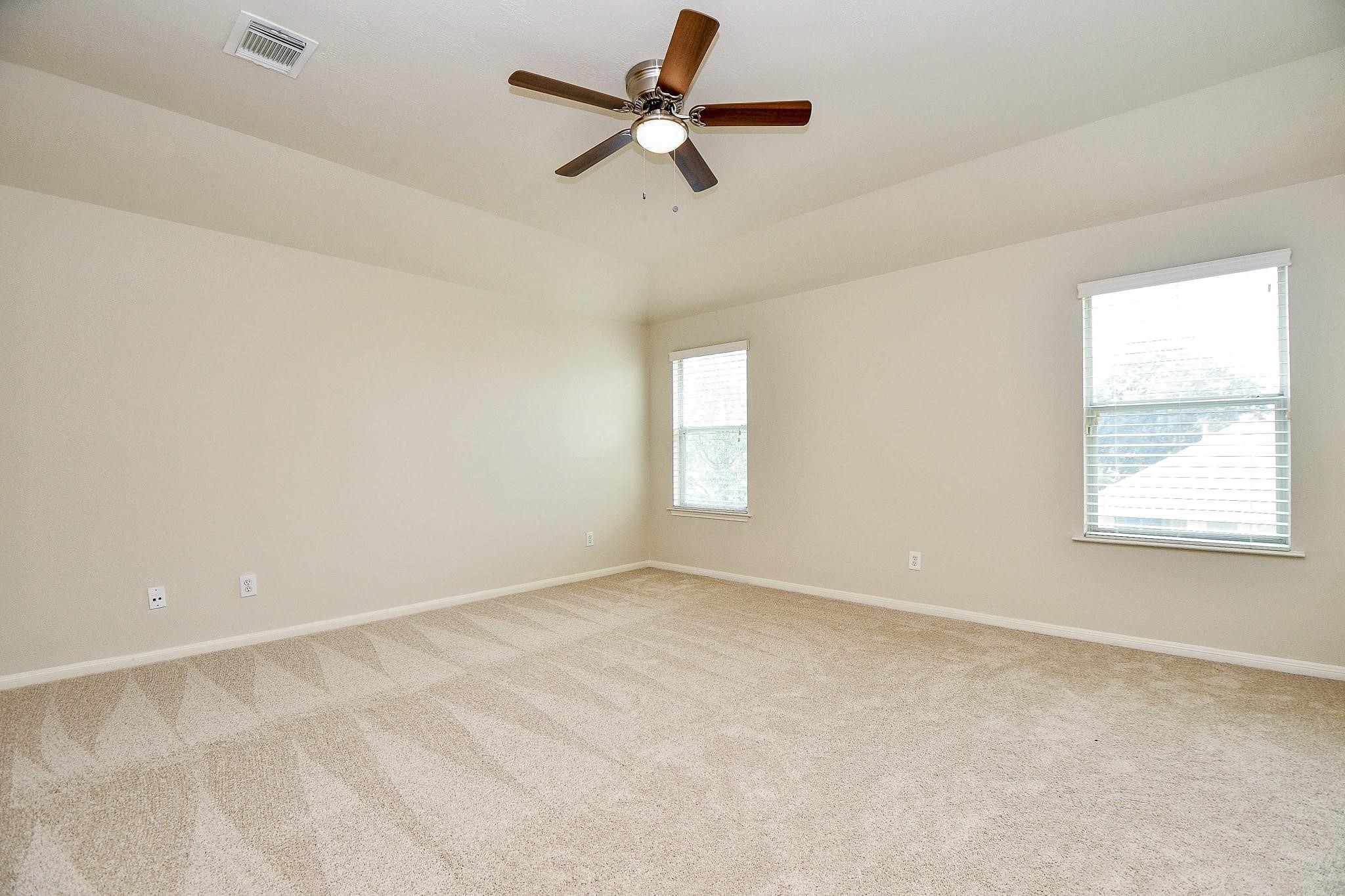 2707 Silk Tree Lane Property Photo 14