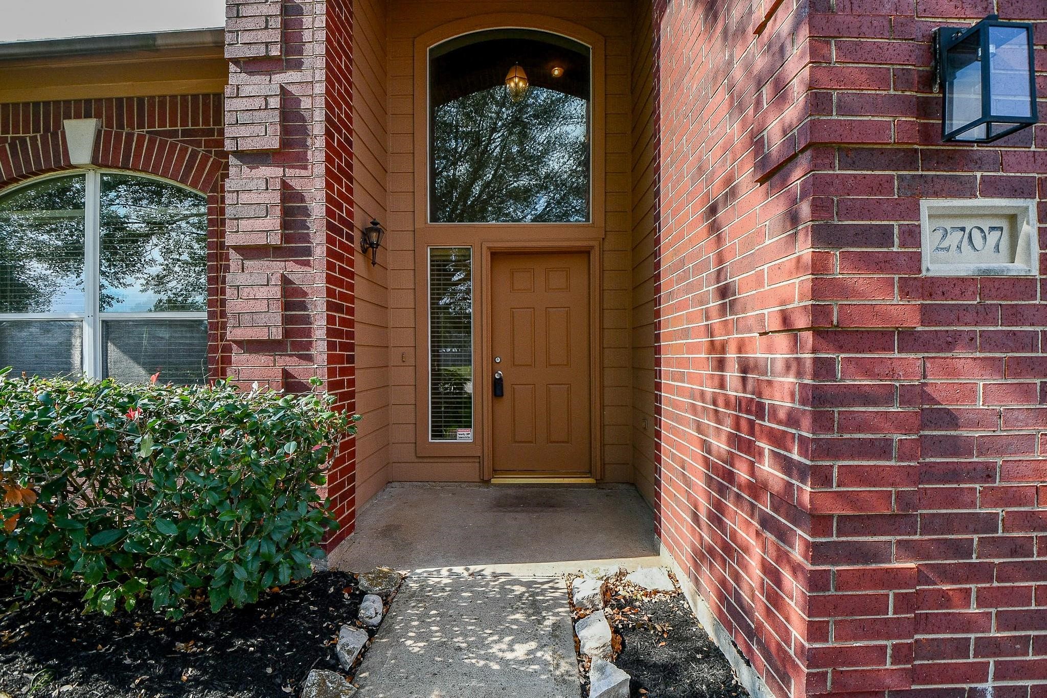 2707 Silk Tree Lane Property Photo 18