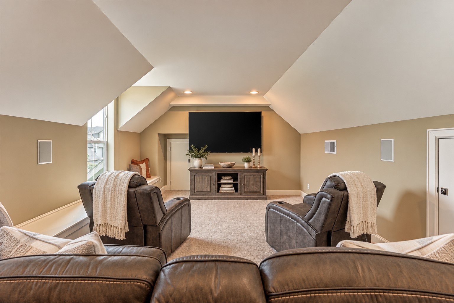 25 Topside Row Property Photo 20