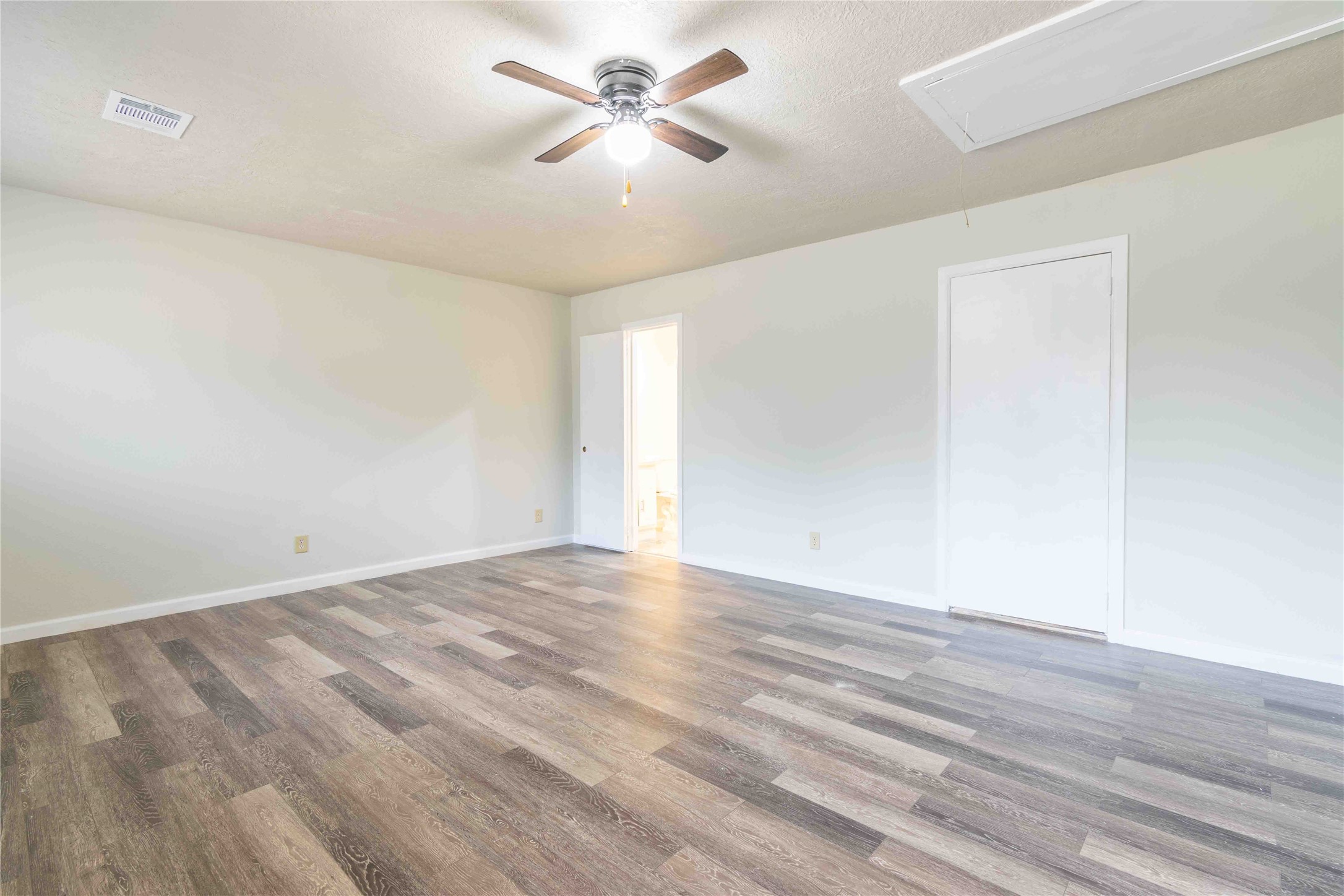 4122 Knotty Oaks Trail Property Photo 16