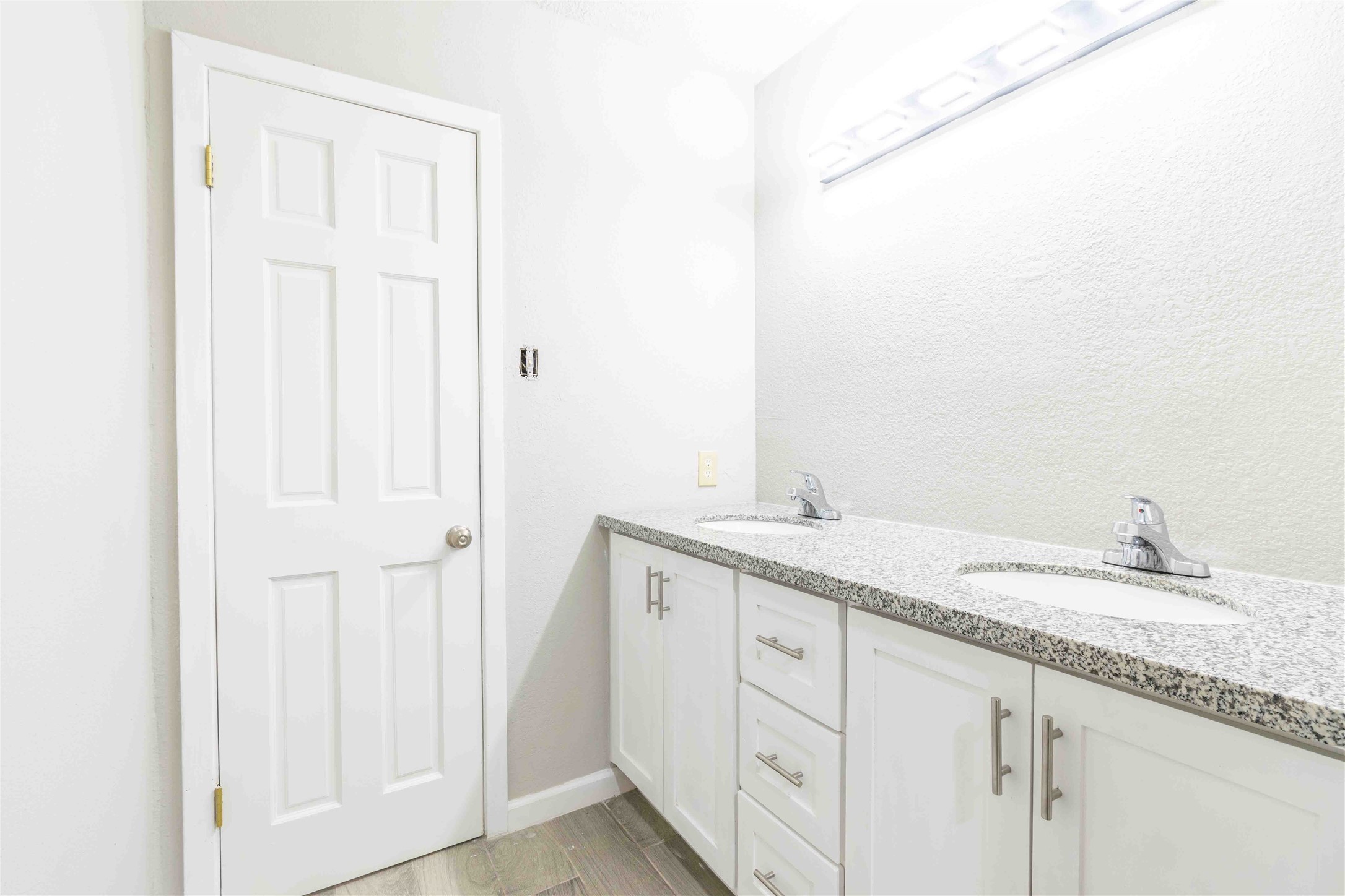 4122 Knotty Oaks Trail Property Photo 25