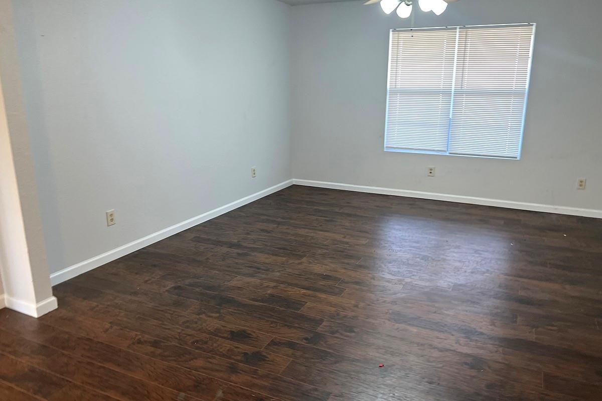 6327 Goforth Street Property Photo 3