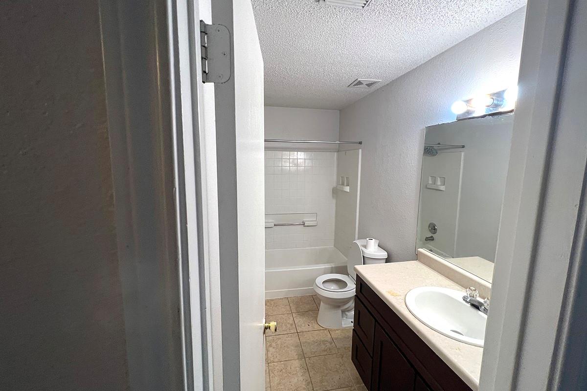 6327 Goforth Street Property Photo 5