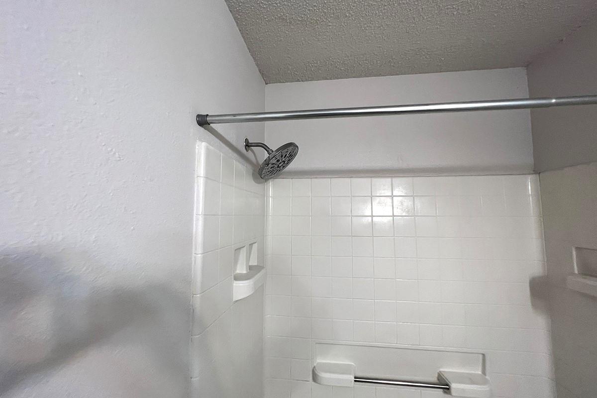 6327 Goforth Street Property Photo 7