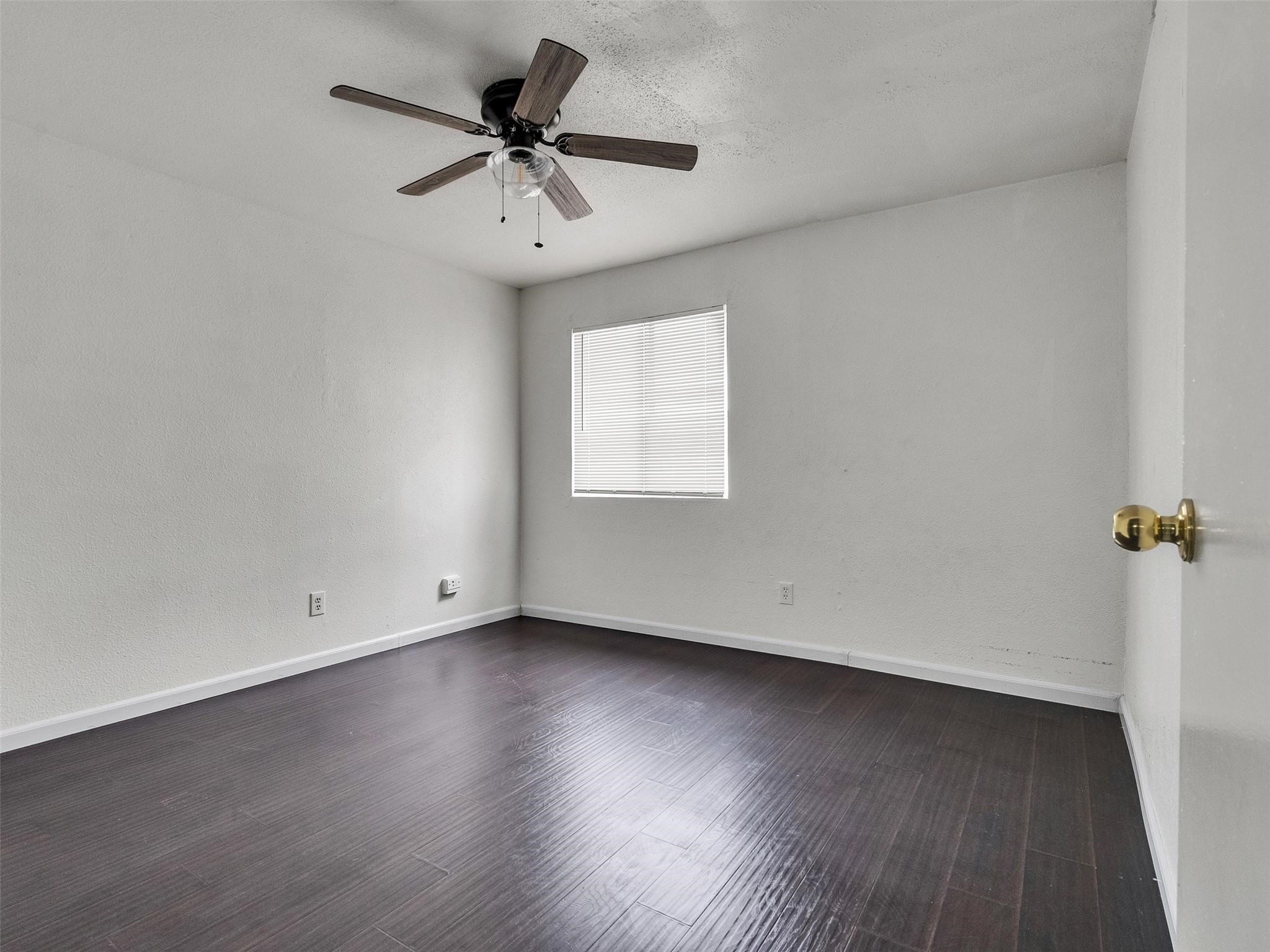 12658 Ashford Meadow Drive B Property Photo 9