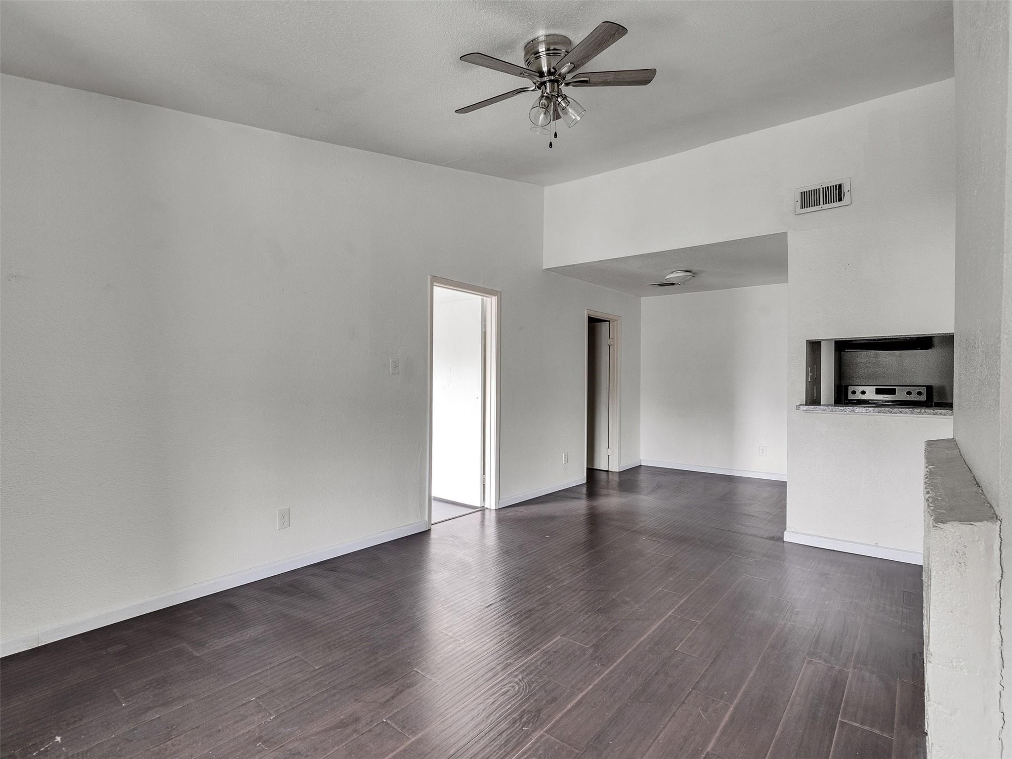 12658 Ashford Meadow Drive B Property Photo 13